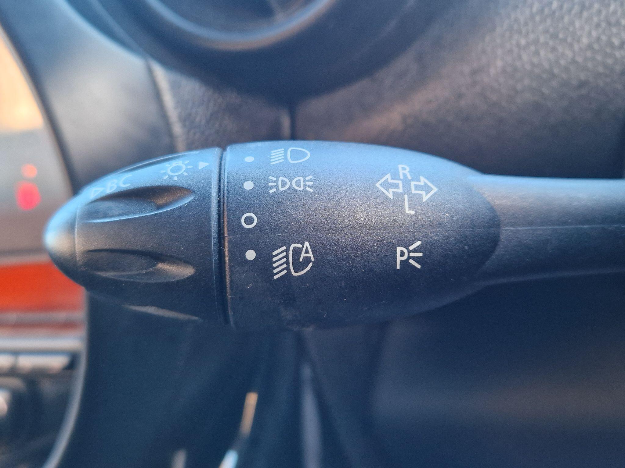 MINI Paceman - Image 28