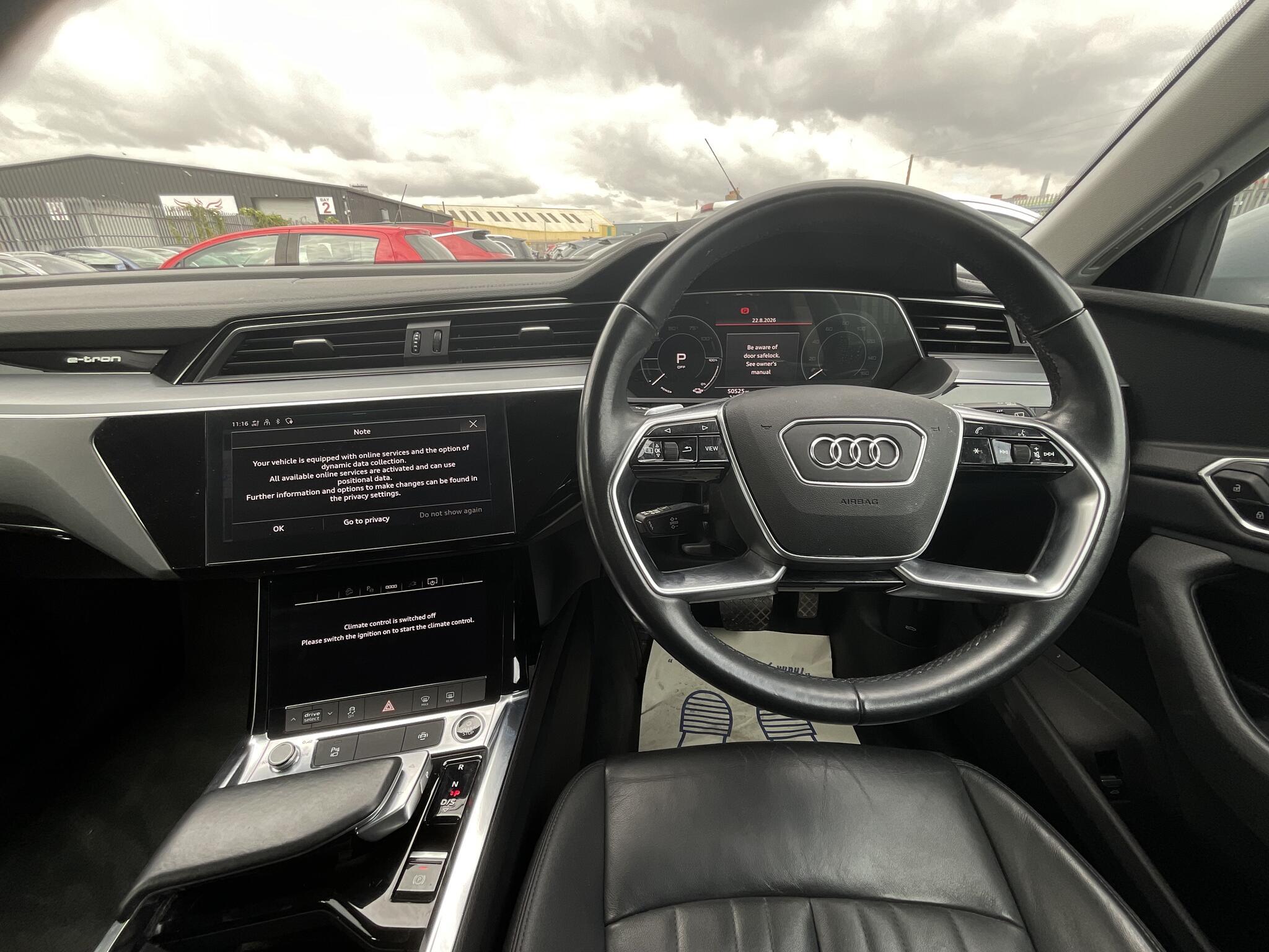 Audi E-Tron - Image 6