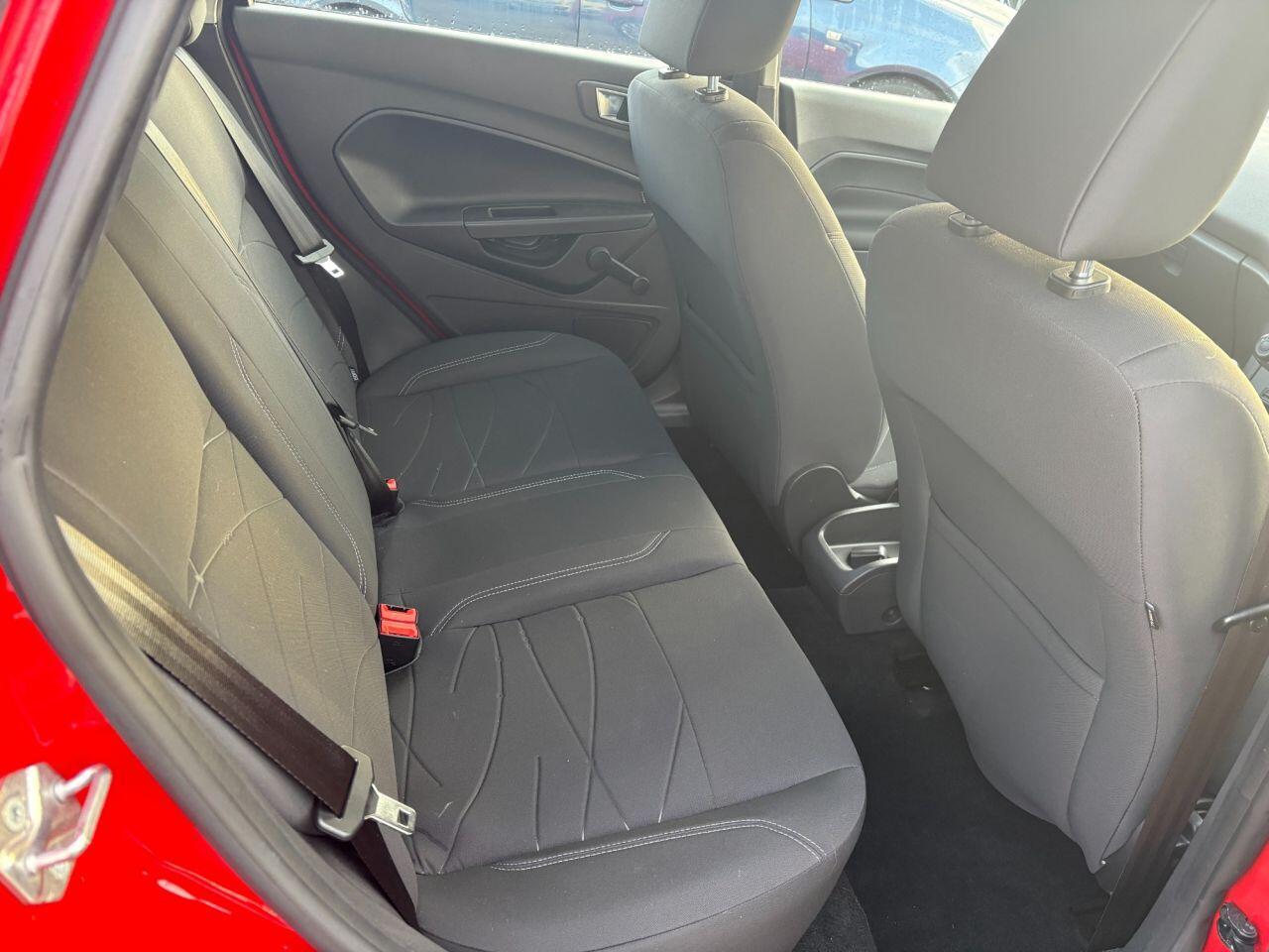 Ford Fiesta - Image 18