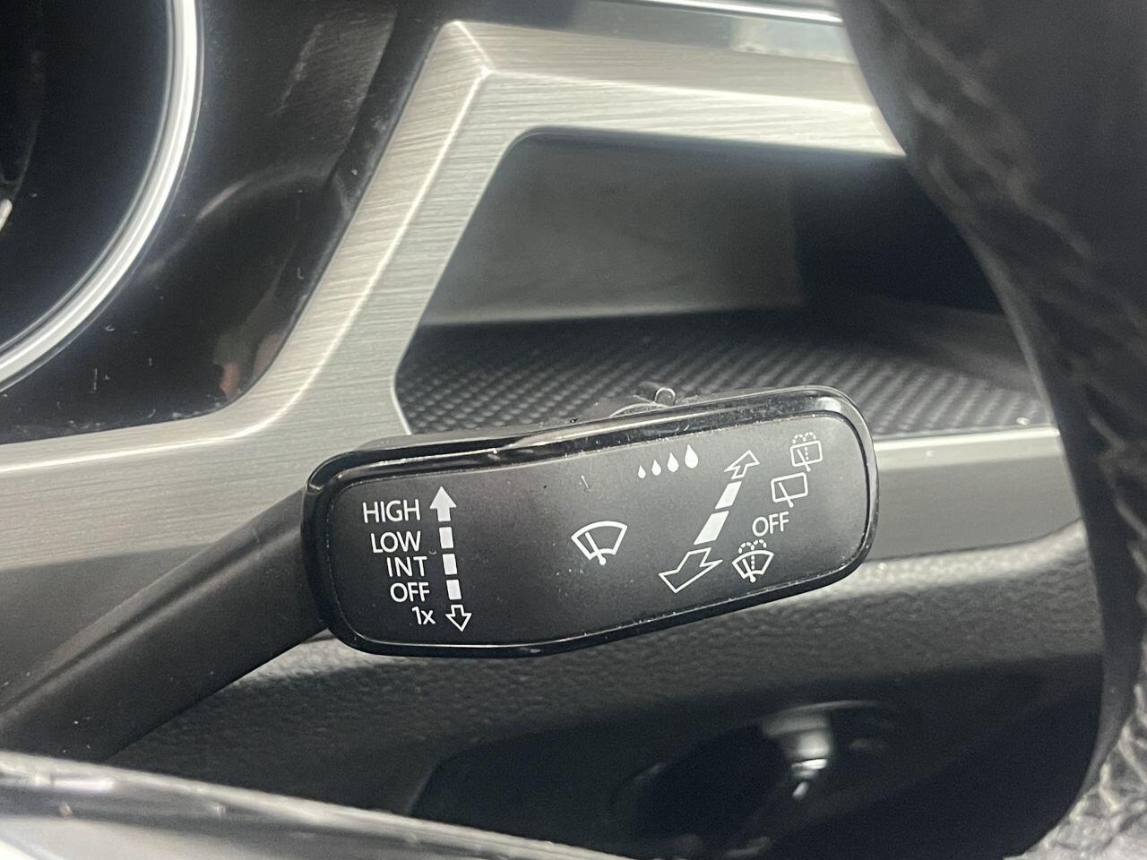 Volkswagen Touran - Image 16