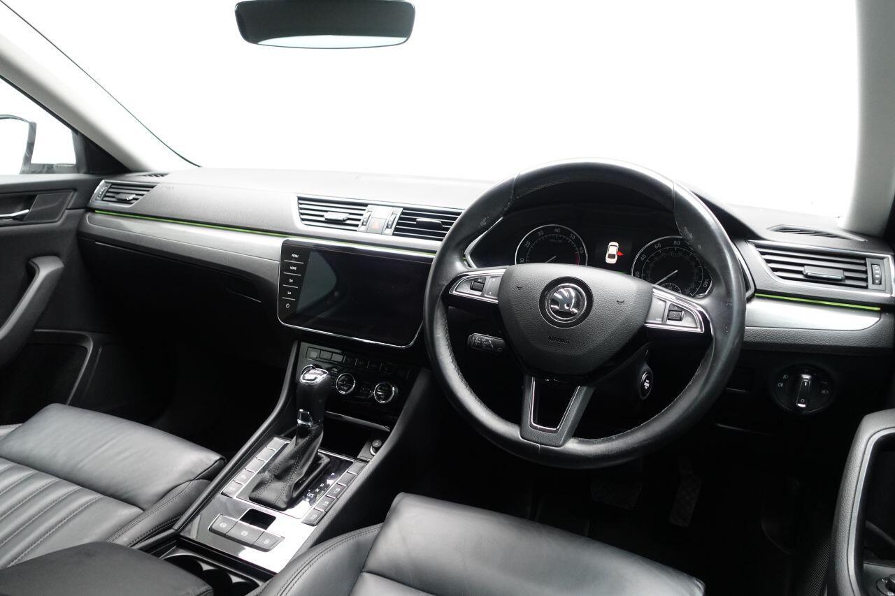 Skoda Superb - Image 15