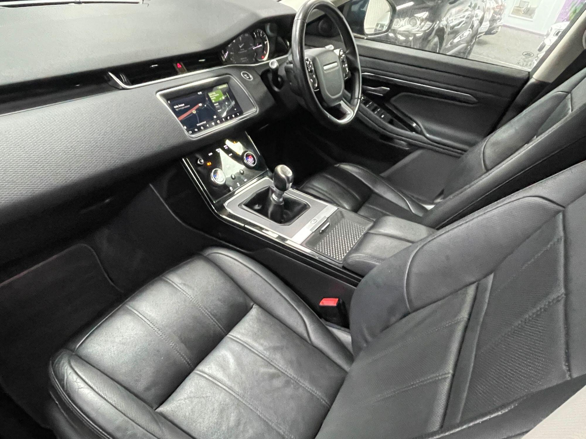 Land Rover Range Rover Evoque - Image 31