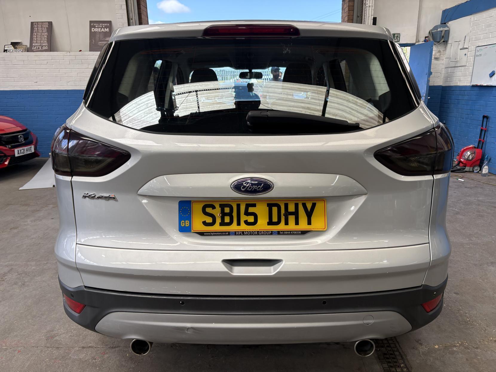 Ford Kuga - Image 8