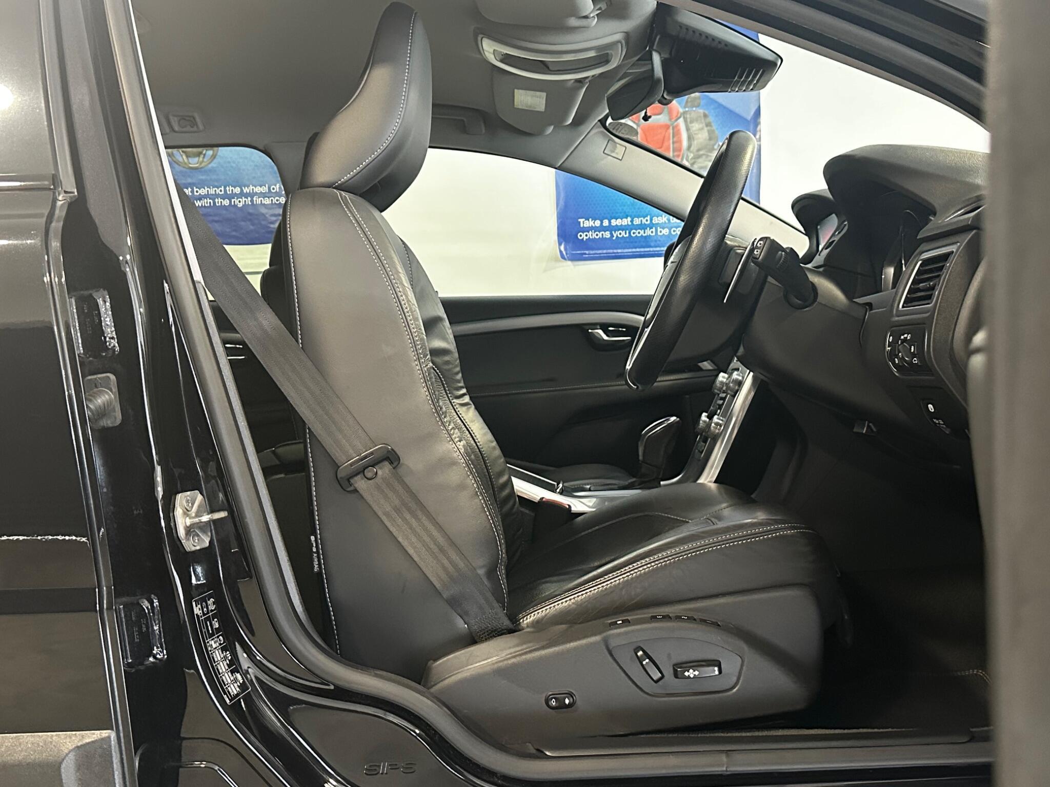 Volvo XC70 - Image 3