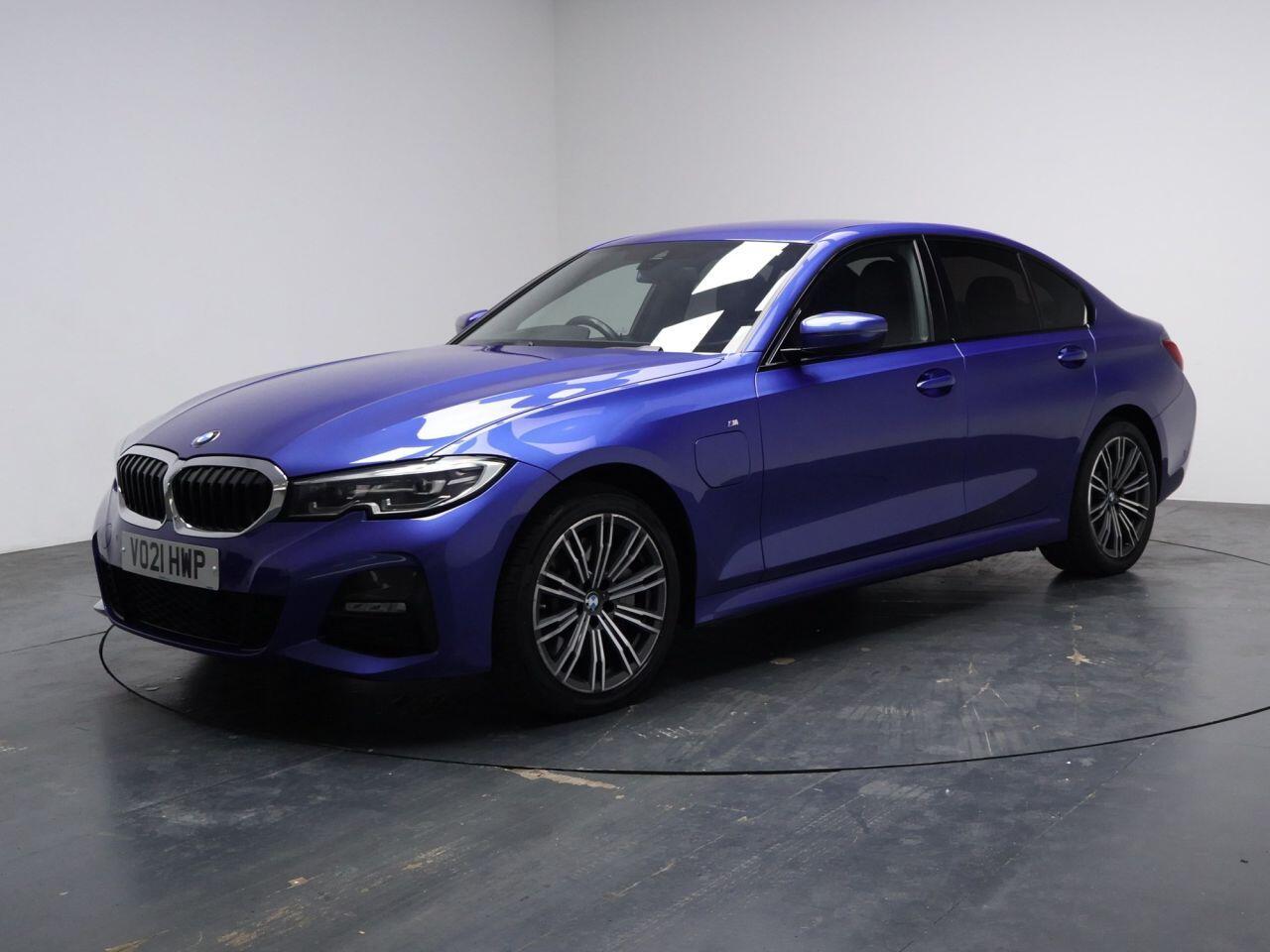 BMW 3 Series - Image 6