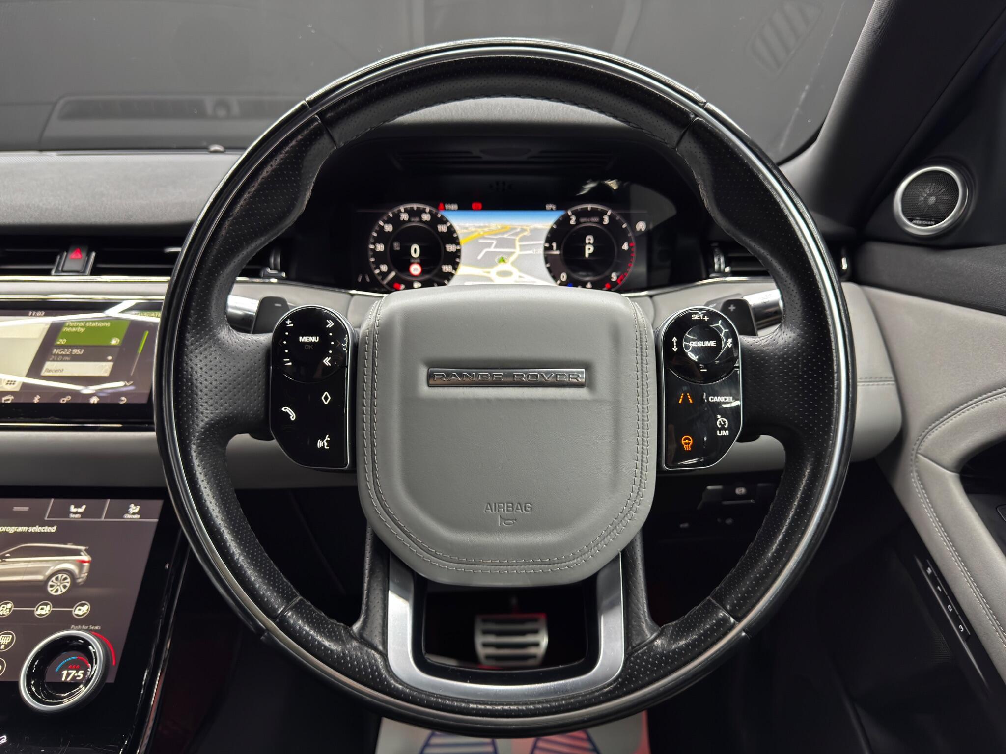 Land Rover Range Rover Evoque - Image 19