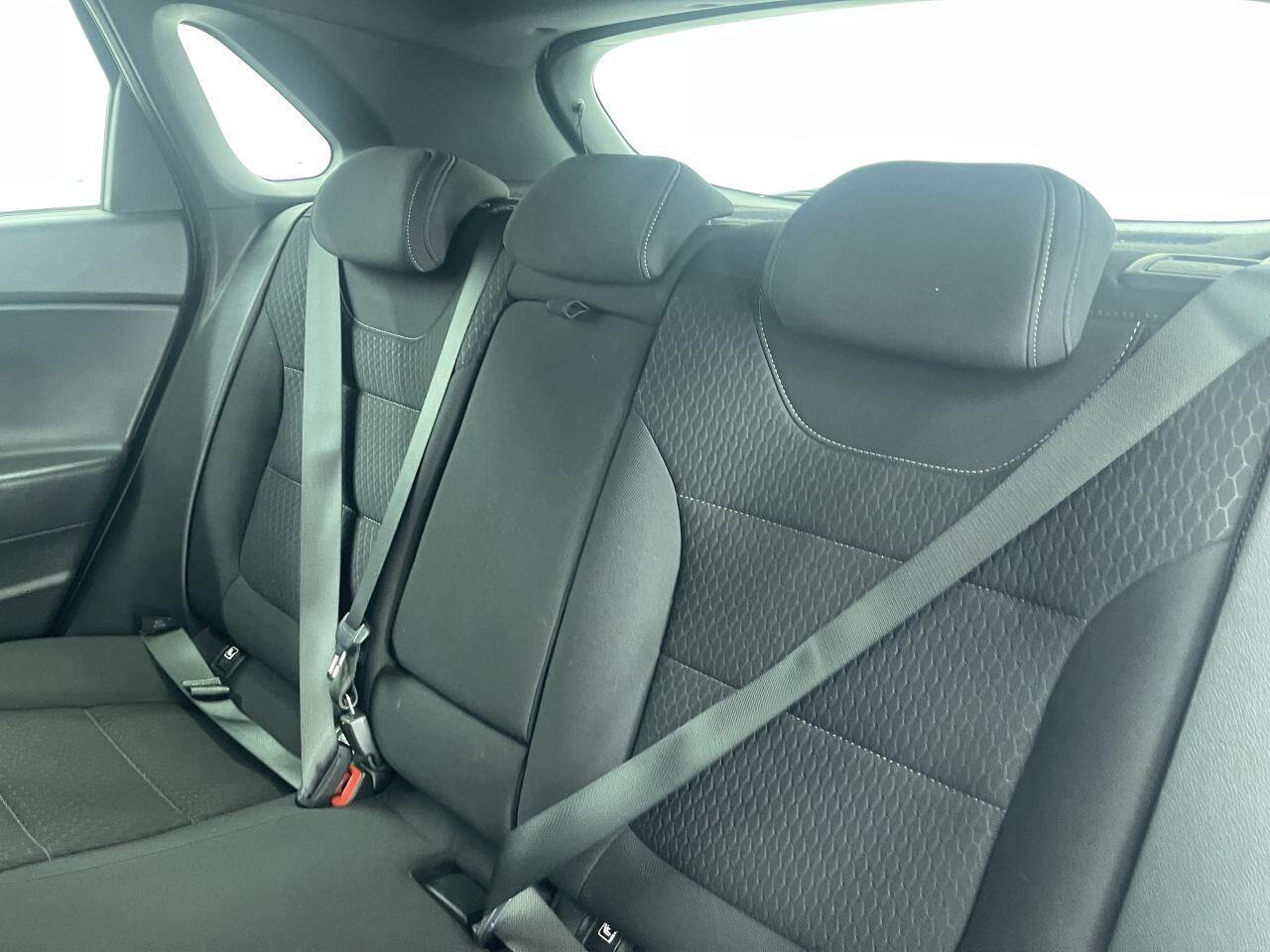 Hyundai i30 - Image 16