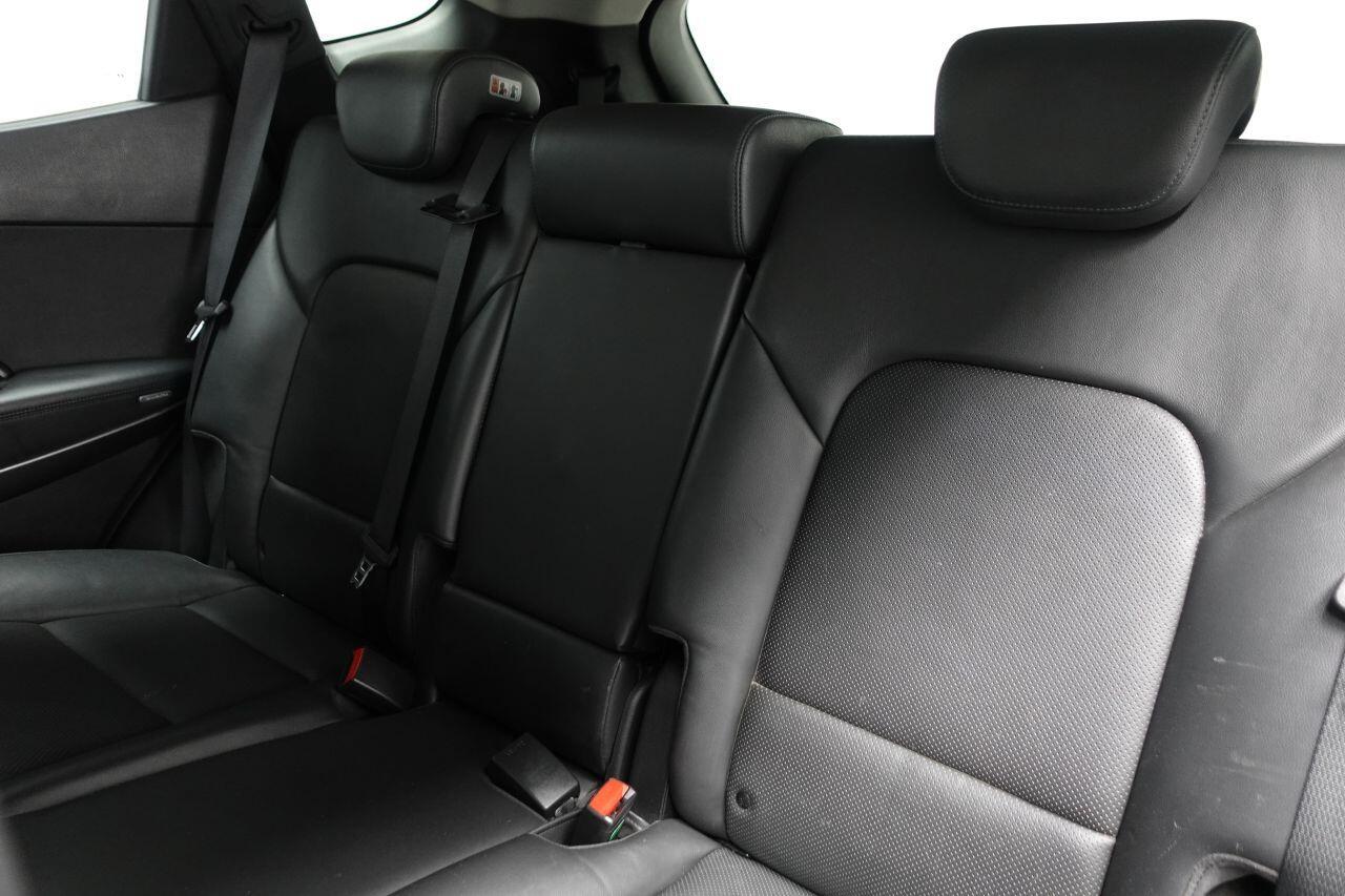 Hyundai Santa Fe - Image 12