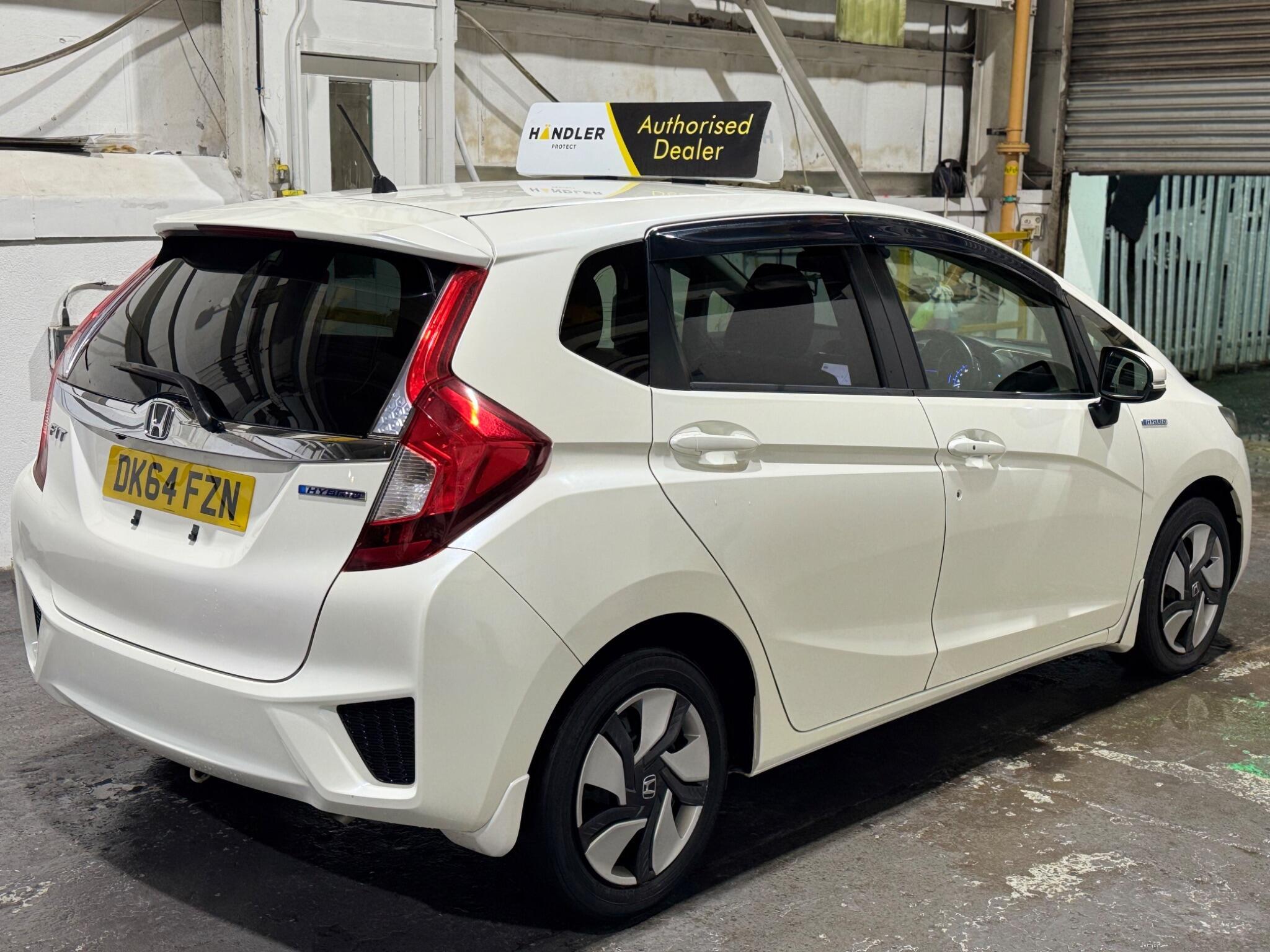 Honda FIT - Image 20