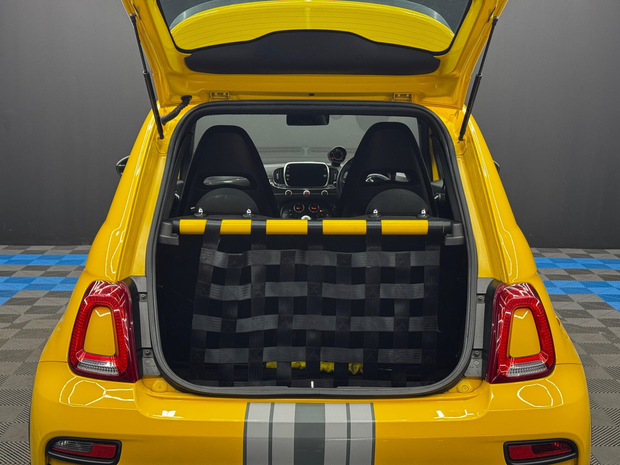 Abarth 595 - Image 36