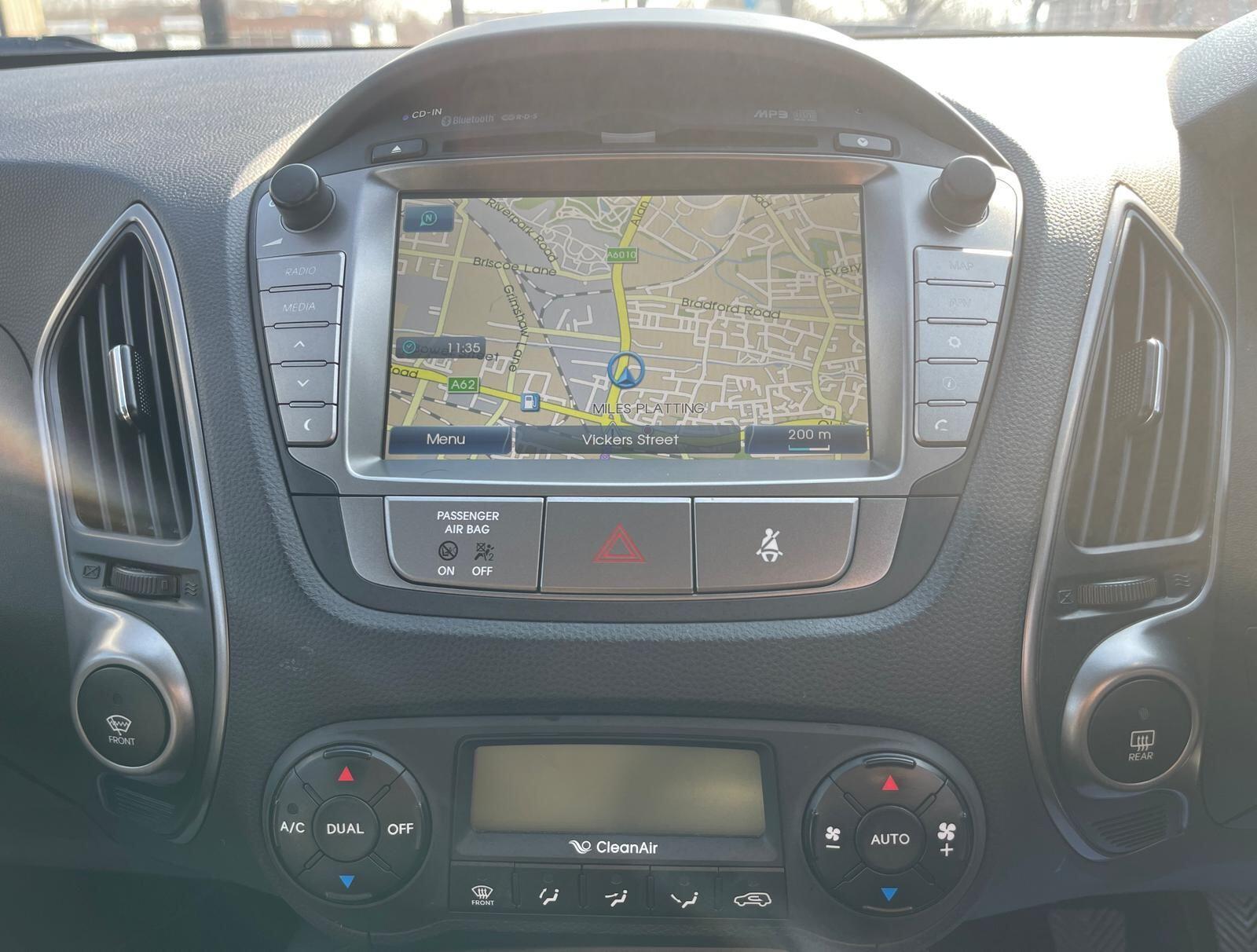 Hyundai ix35 - Image 36