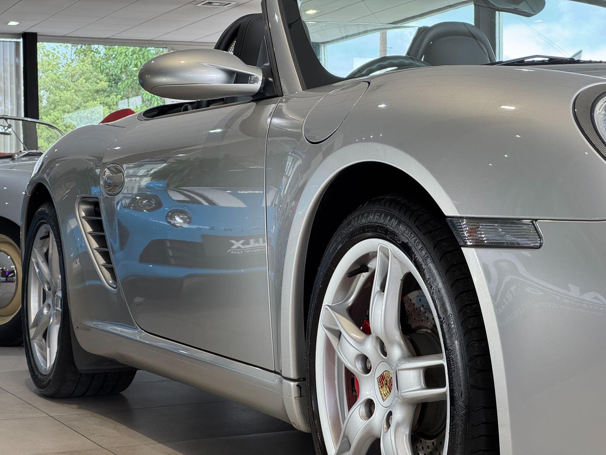 Porsche Boxster - Image 5