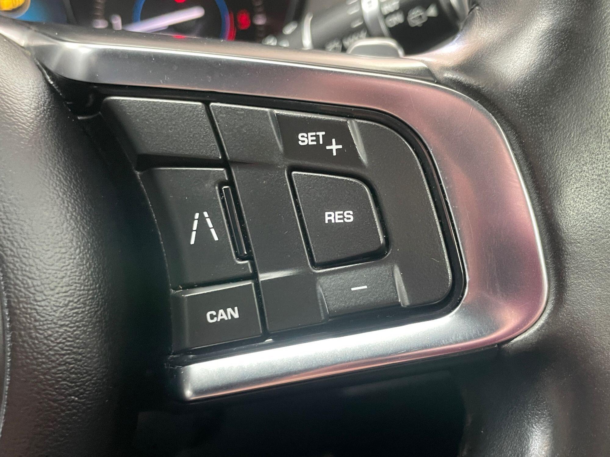 Jaguar F-Pace - Image 34