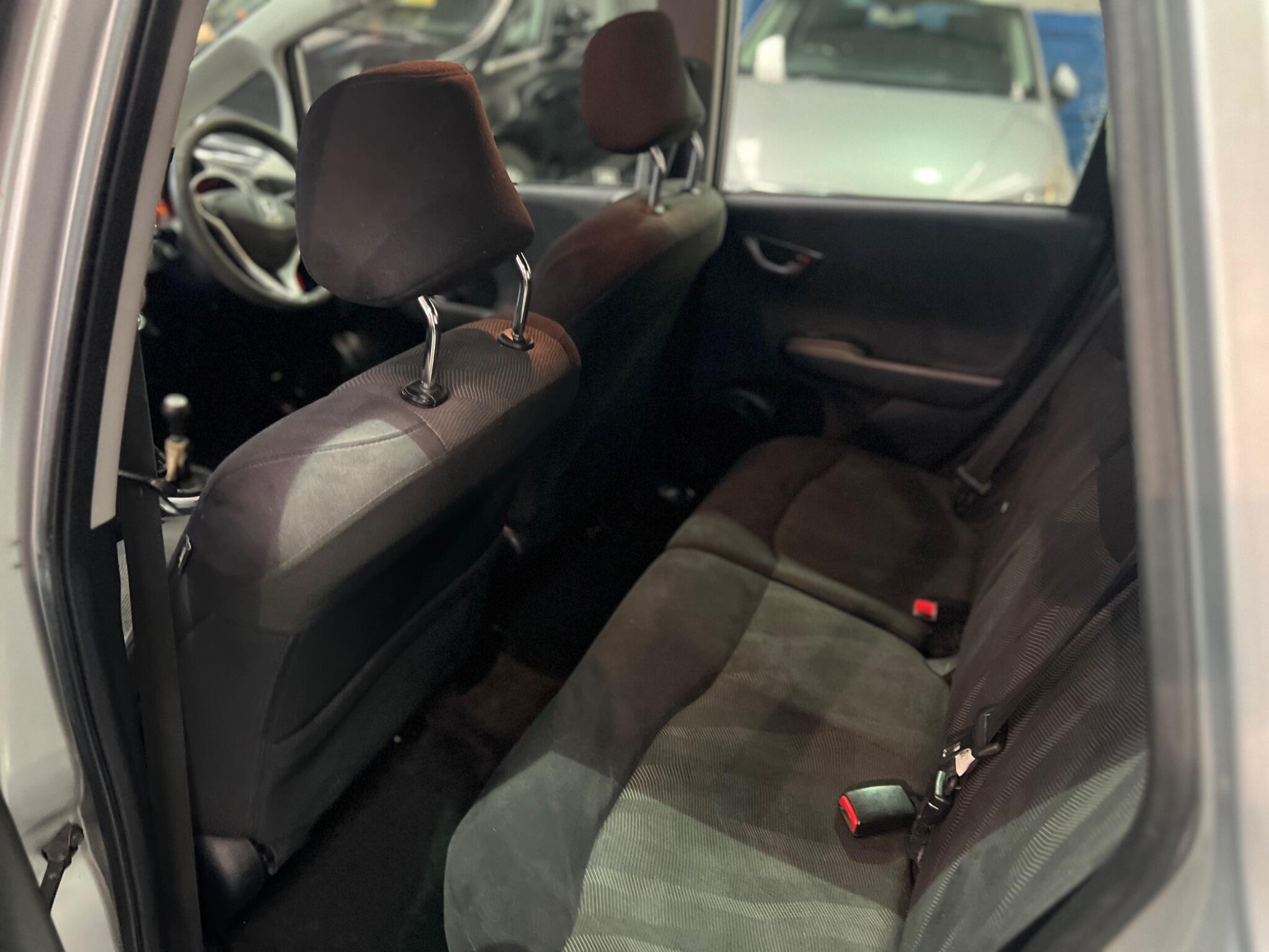 Honda Jazz - Image 25