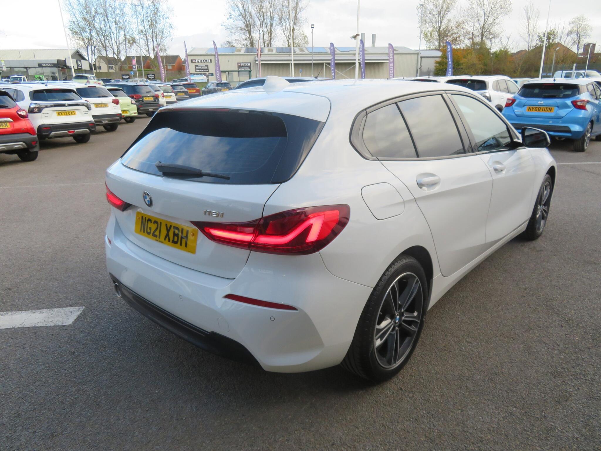 BMW 1 Series - Image 7
