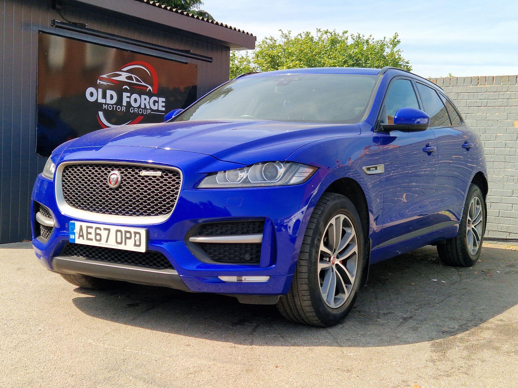 Jaguar F-Pace - Image 18