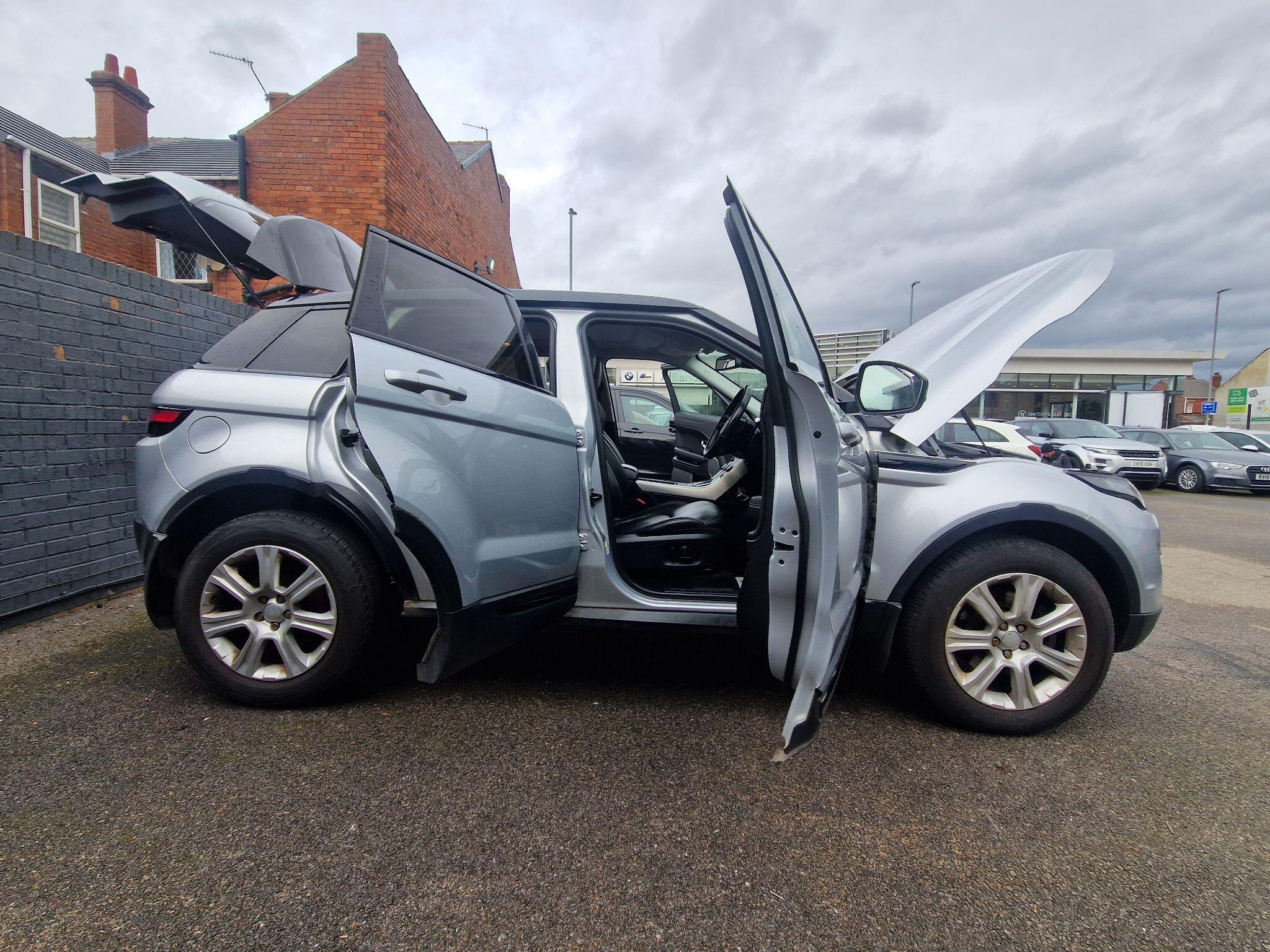 Land Rover Range Rover Evoque - Image 22