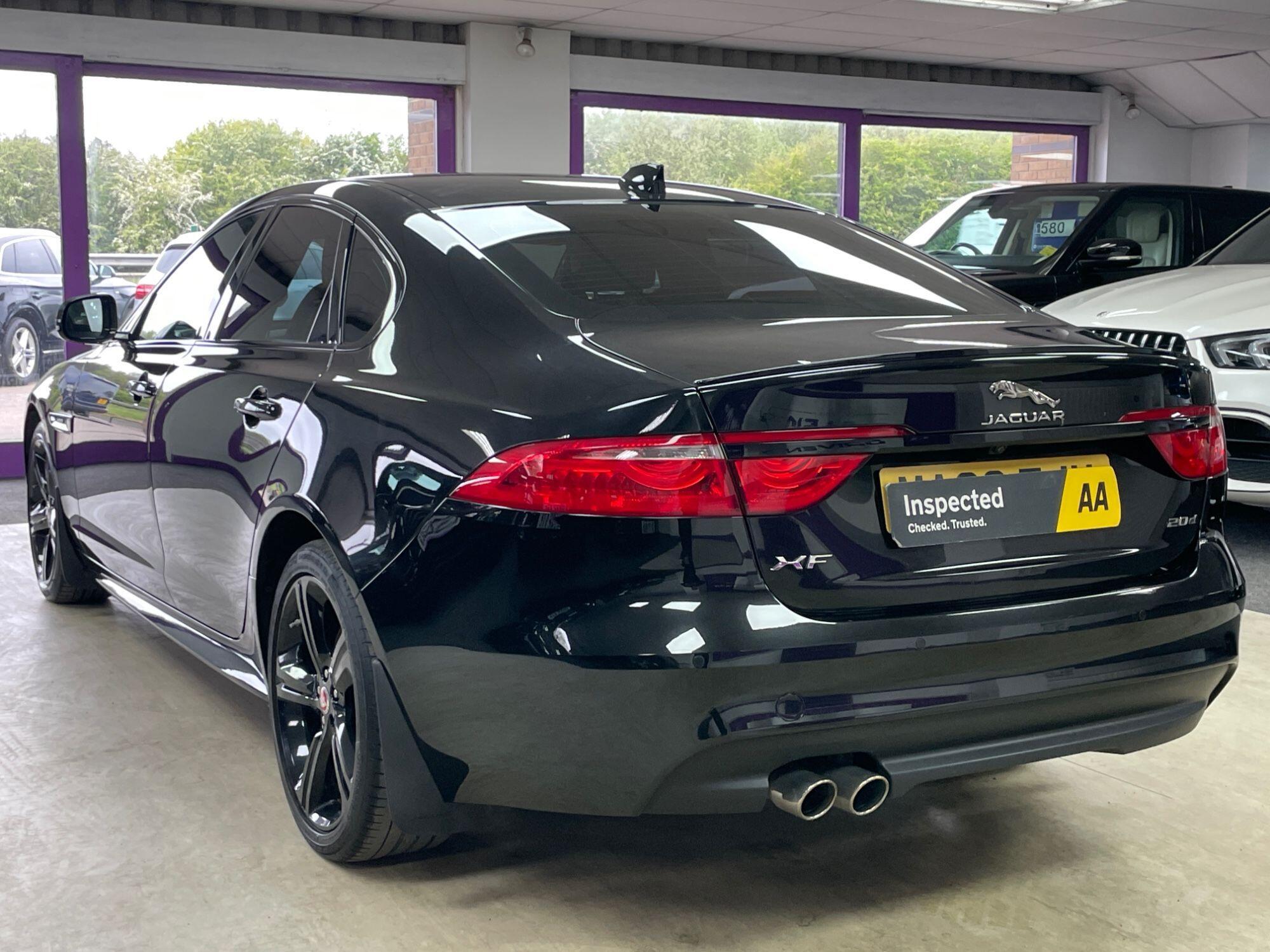 Jaguar XF - Image 8