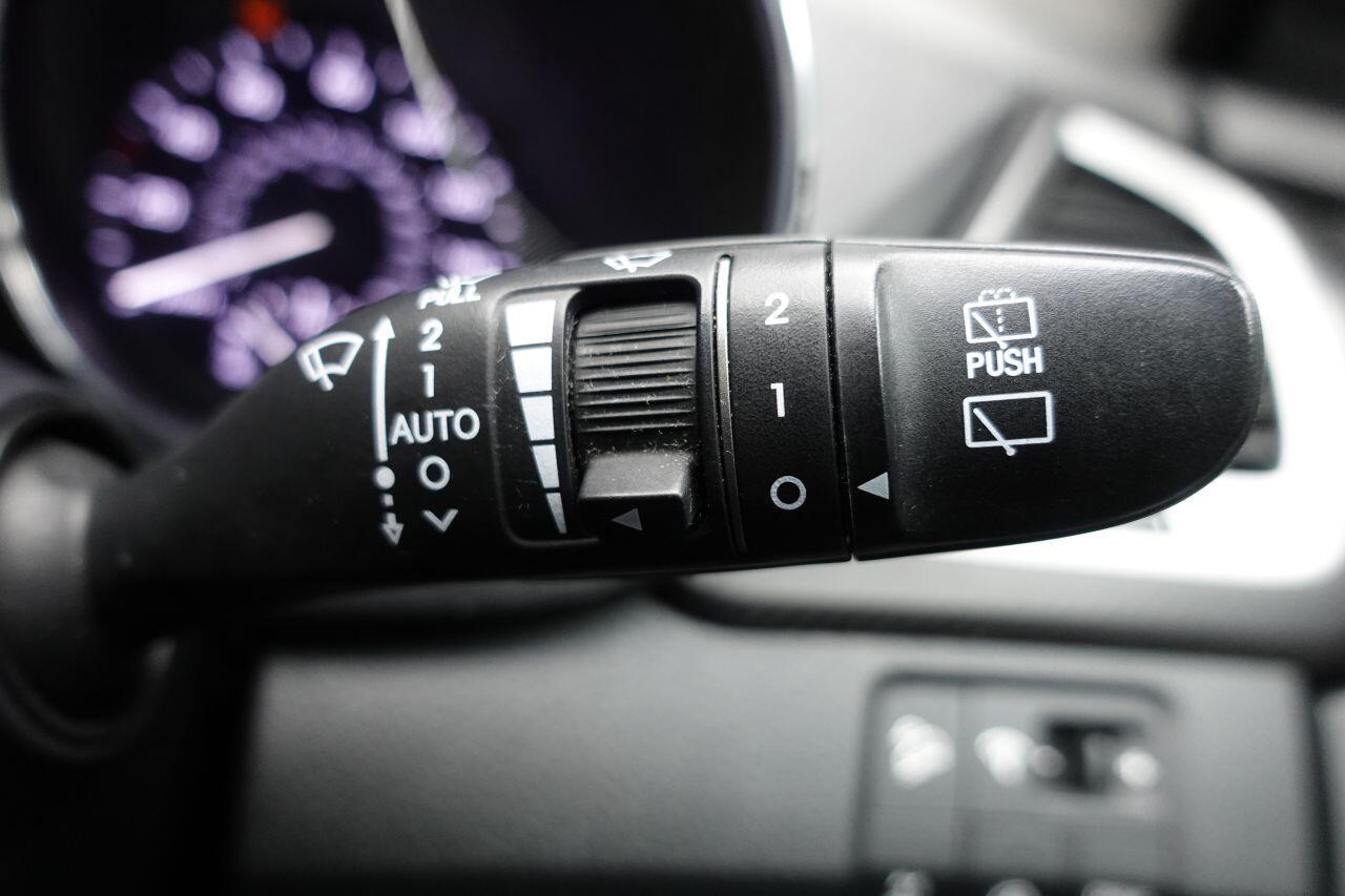 Hyundai Santa Fe - Image 36