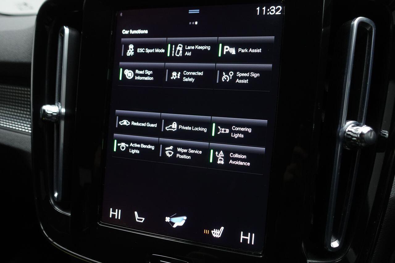 Volvo XC40 - Image 31