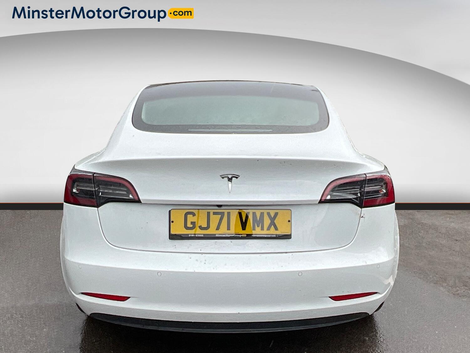 Tesla Model 3 - Image 3