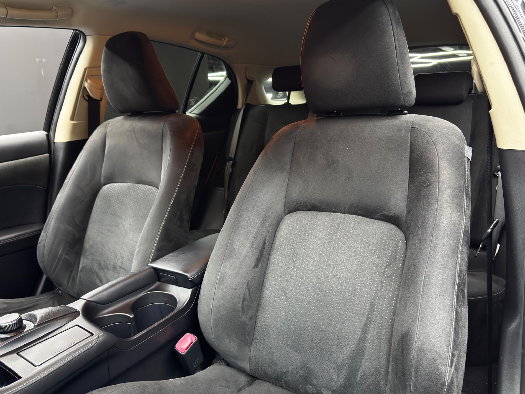 Lexus CT - Image 14