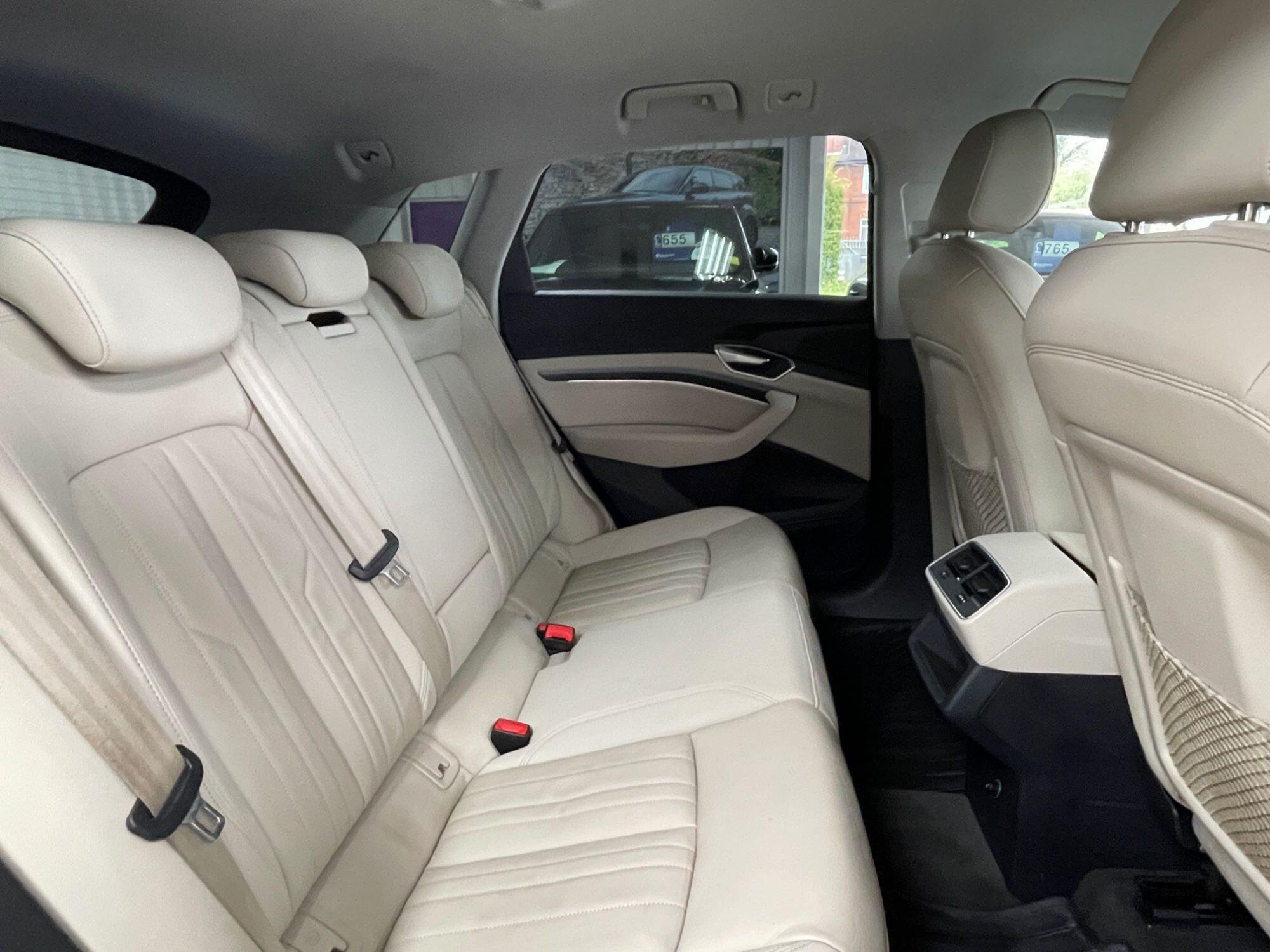 Audi E-Tron - Image 24