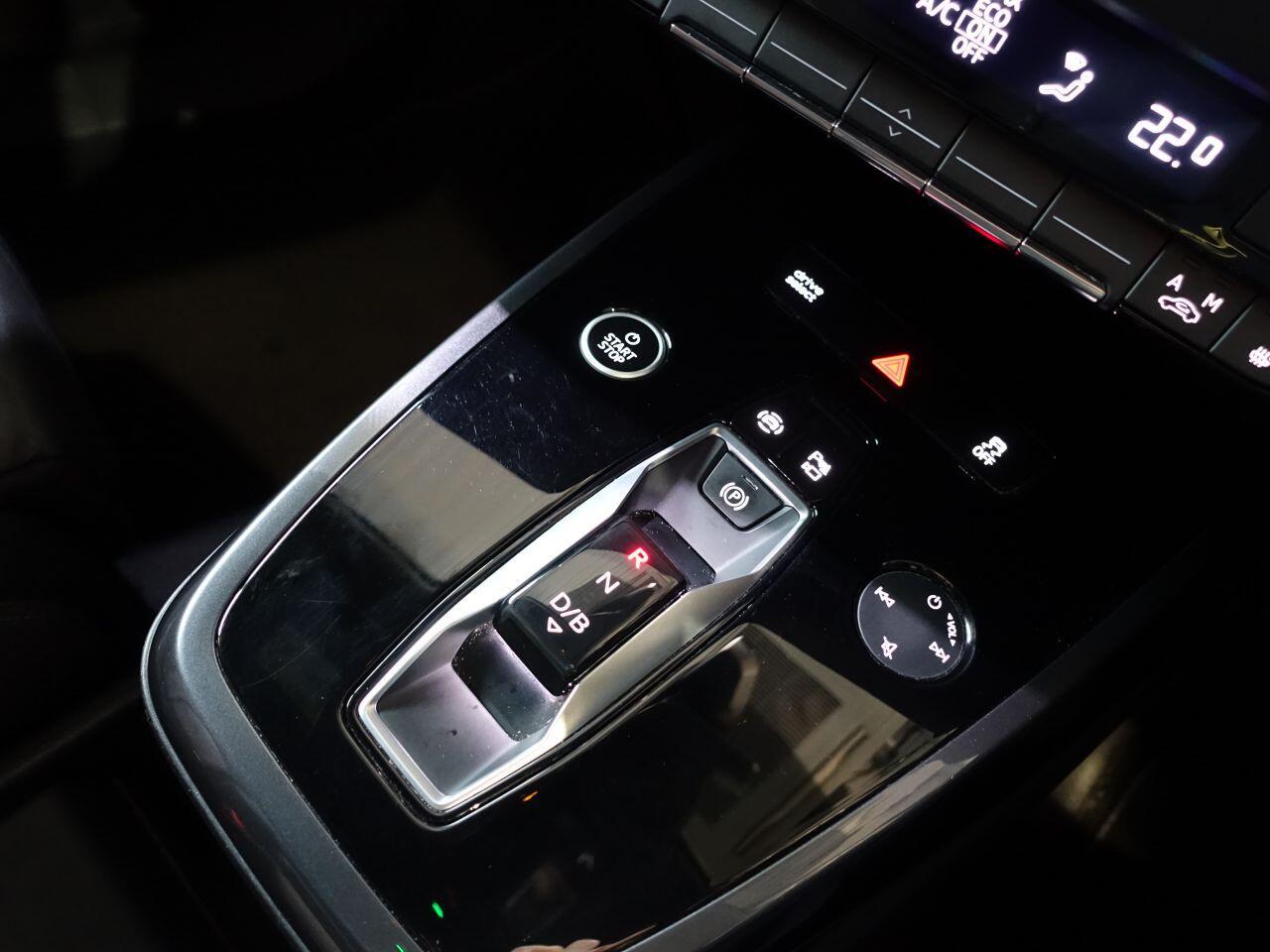 Audi Q4 E-Tron - Image 31