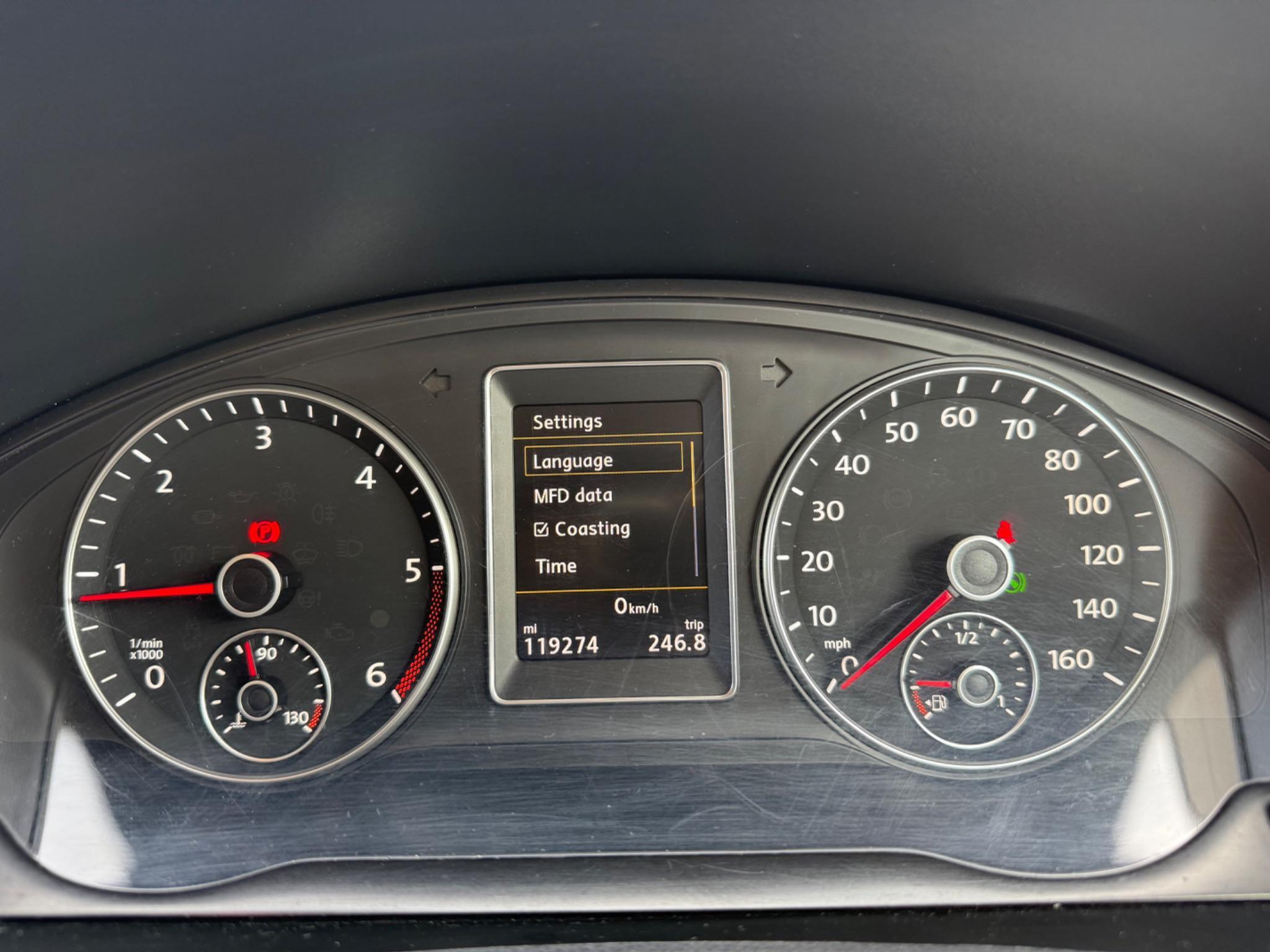 Volkswagen CARAVELLE - Image 40