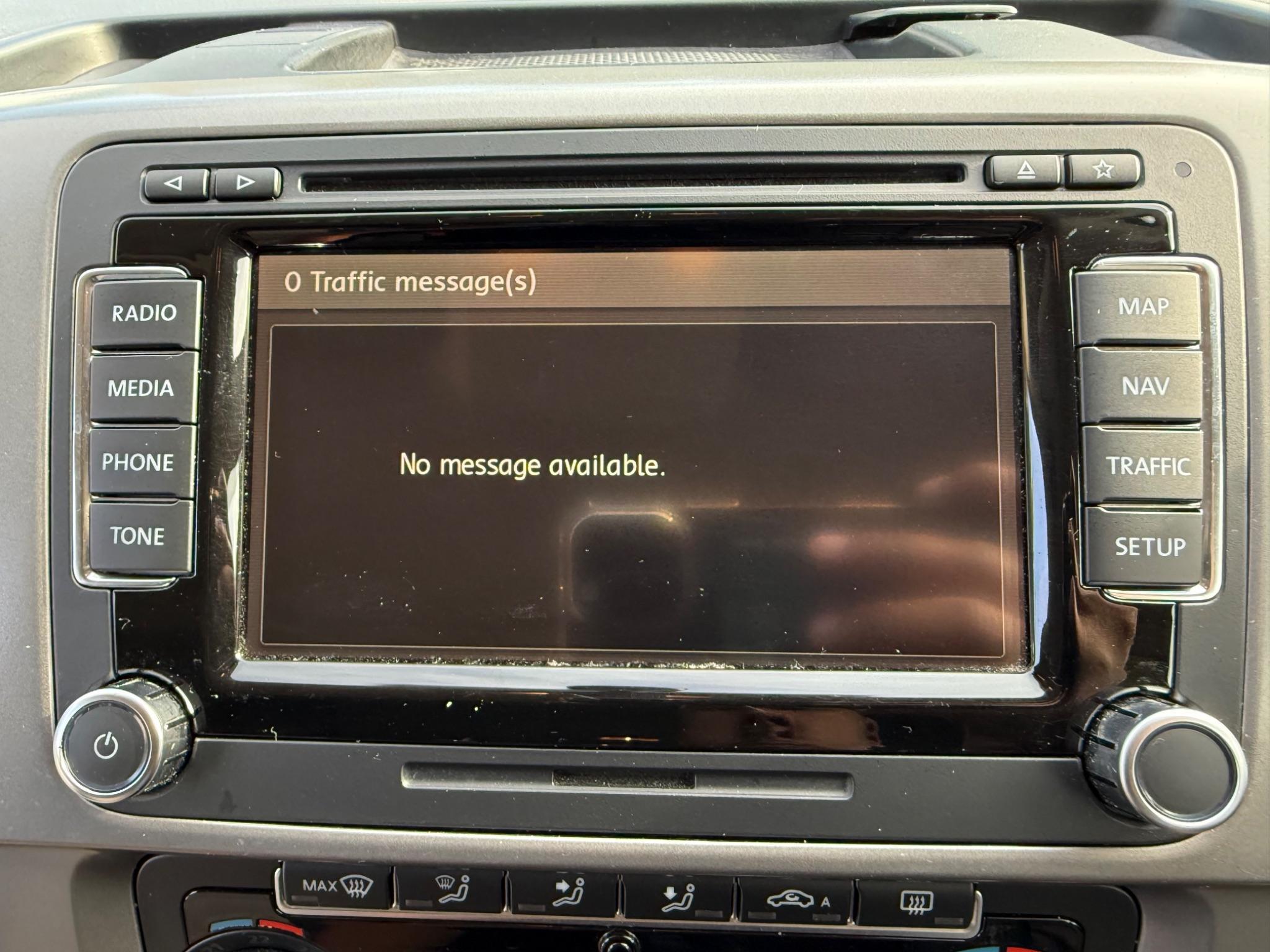 Volkswagen CARAVELLE - Image 44