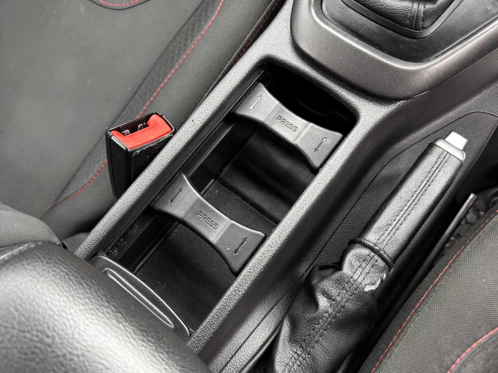 Ford Focus - Image 25