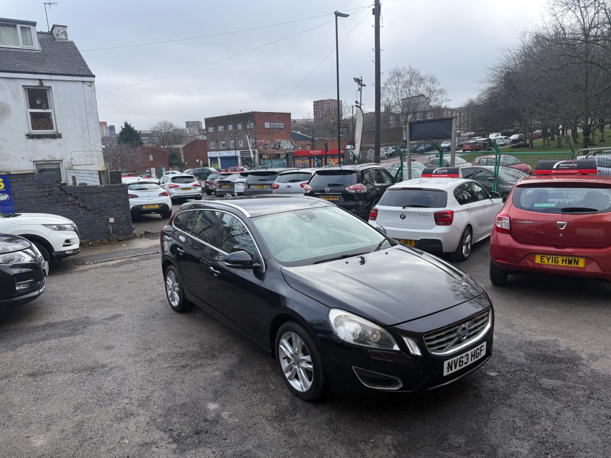 Volvo V60 - Image 14