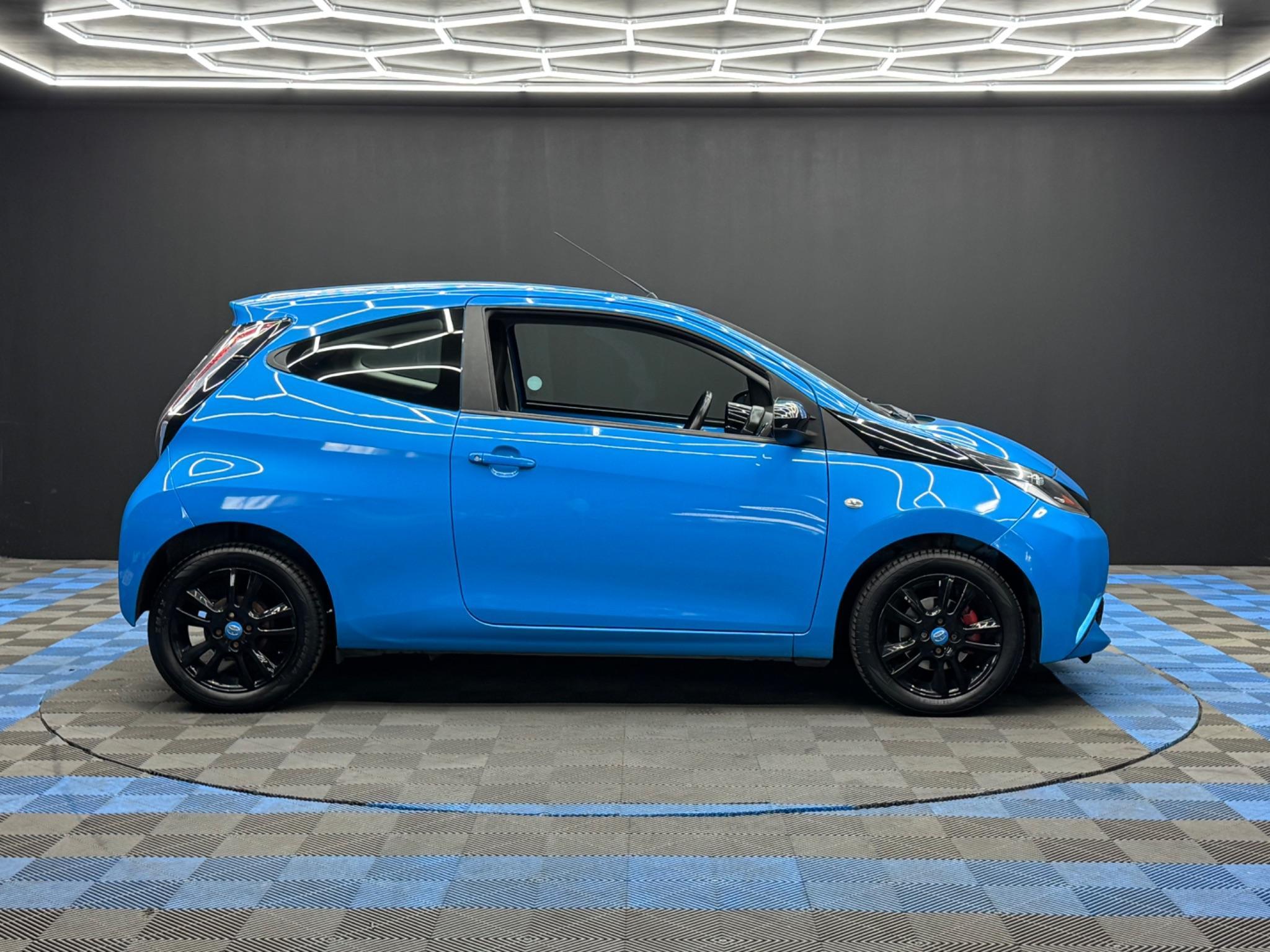 Toyota Aygo - Image 4