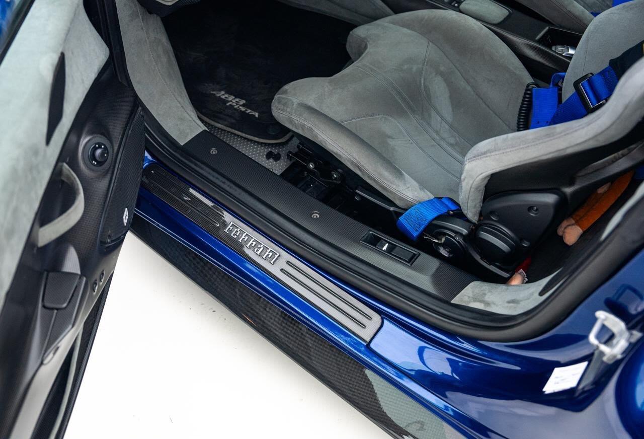 Ferrari 488 Pista - Image 11