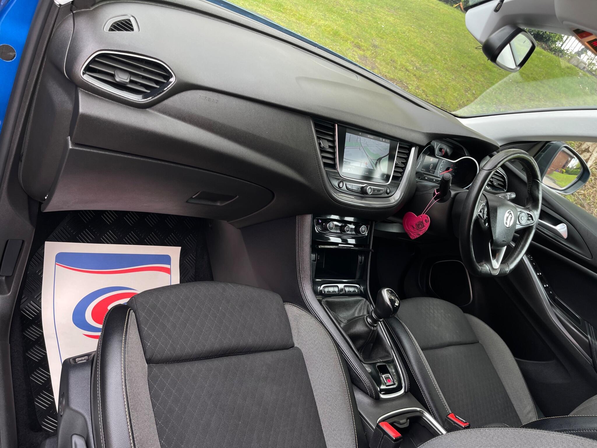 Vauxhall Grandland X - Image 42