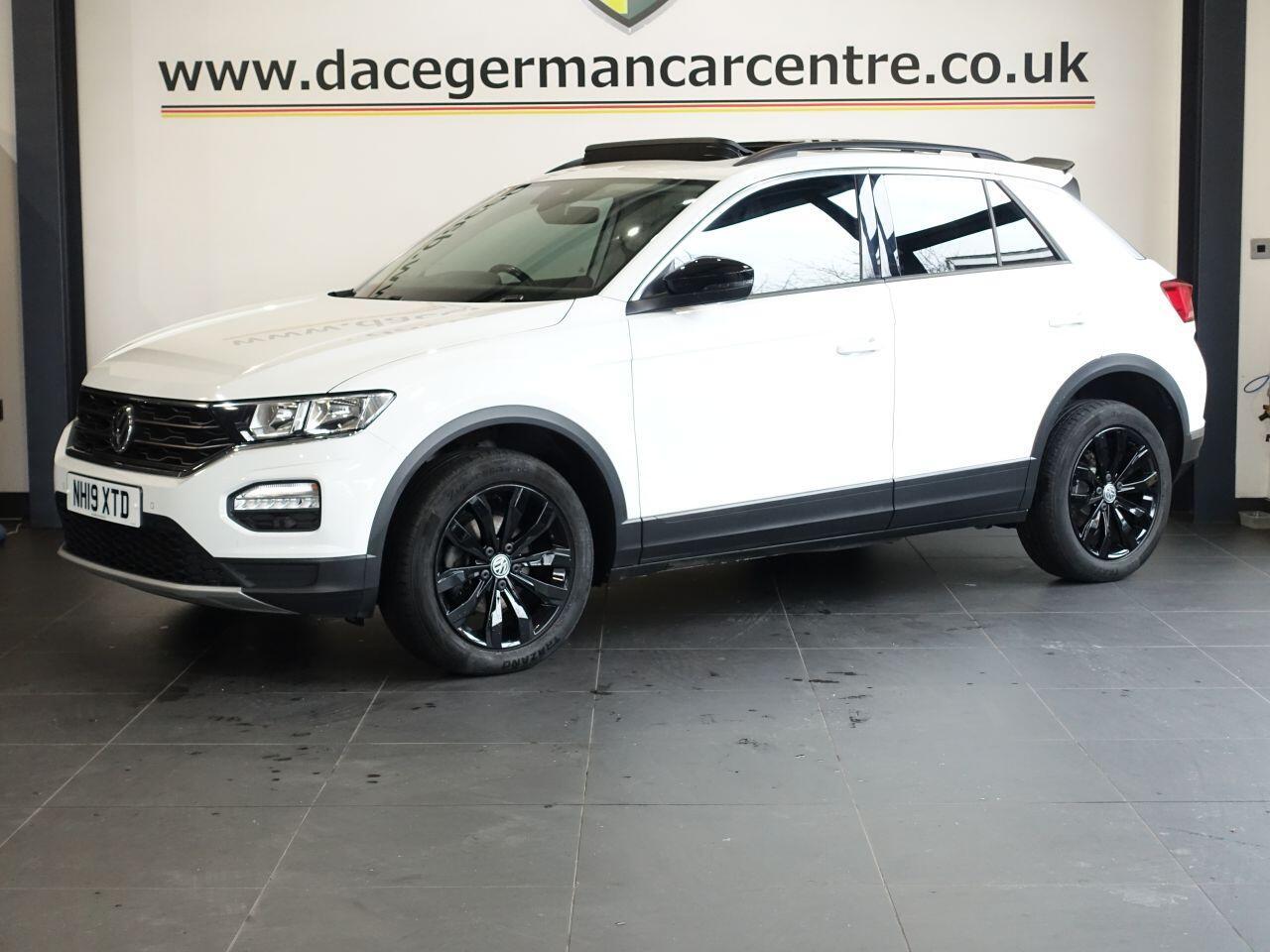 Volkswagen T-Roc - Image 15