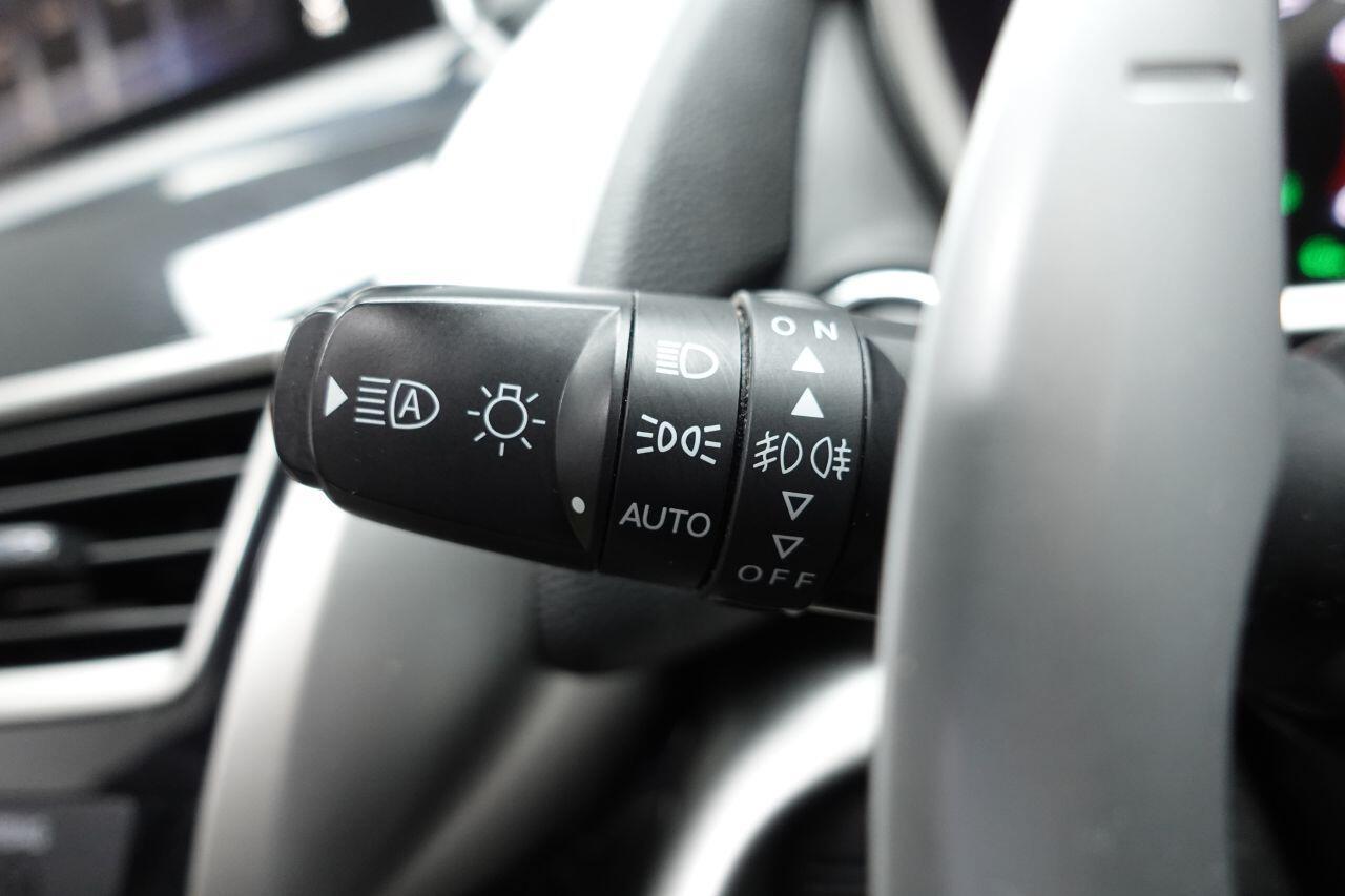 Mitsubishi Eclipse Cross - Image 32