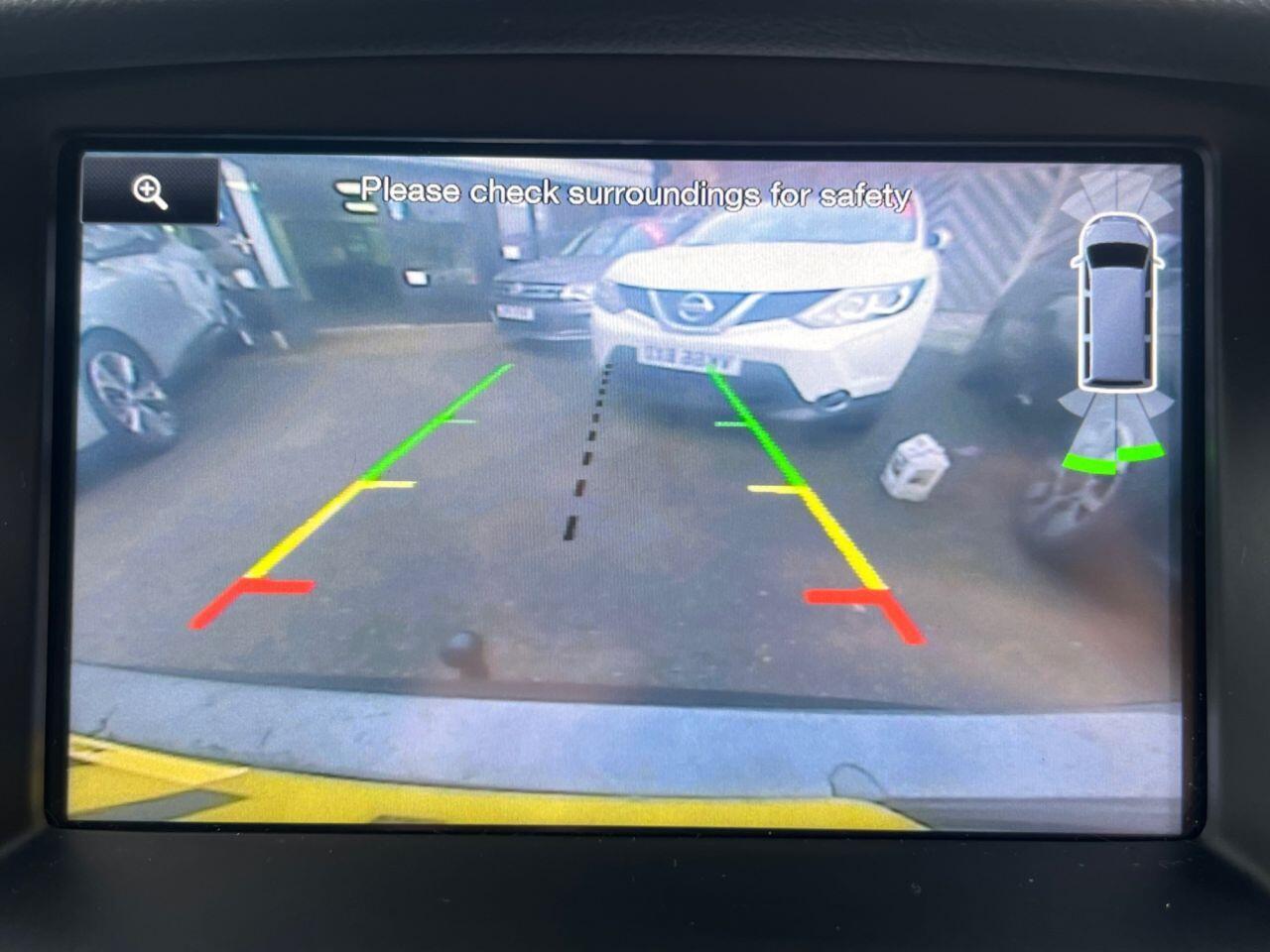 Ford Focus - Image 10