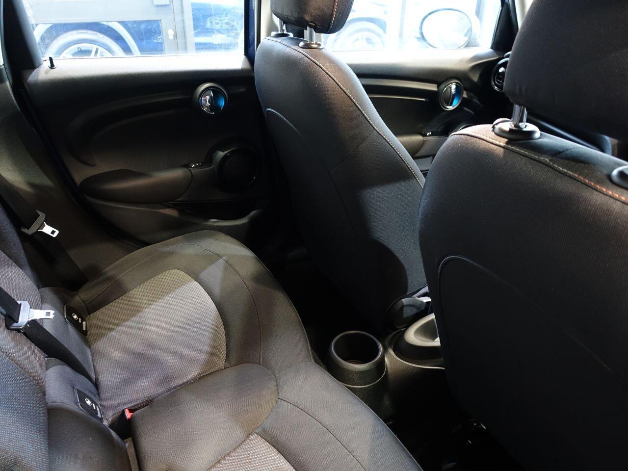 MINI Hatch - Image 20