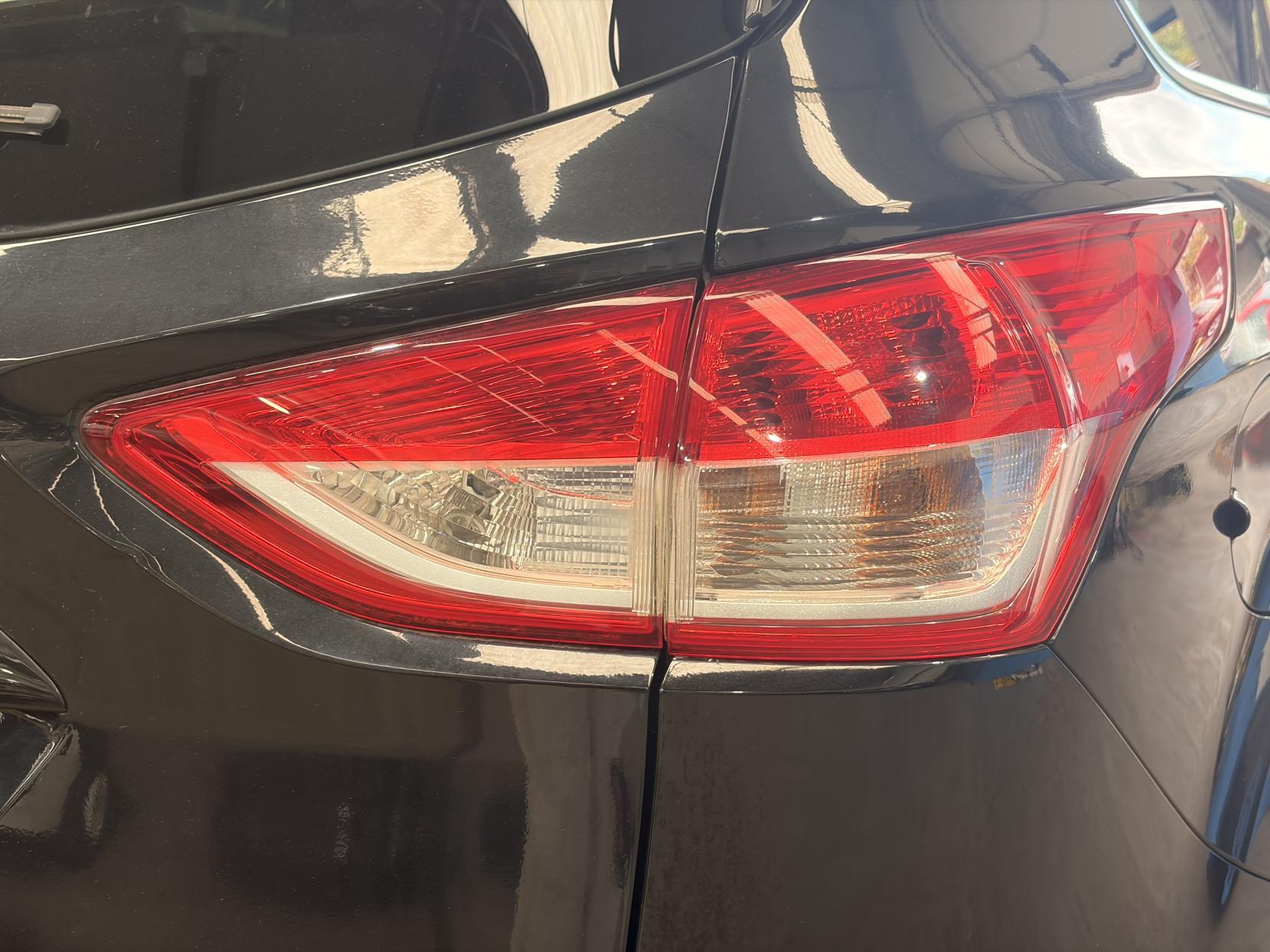 Ford Kuga - Image 13