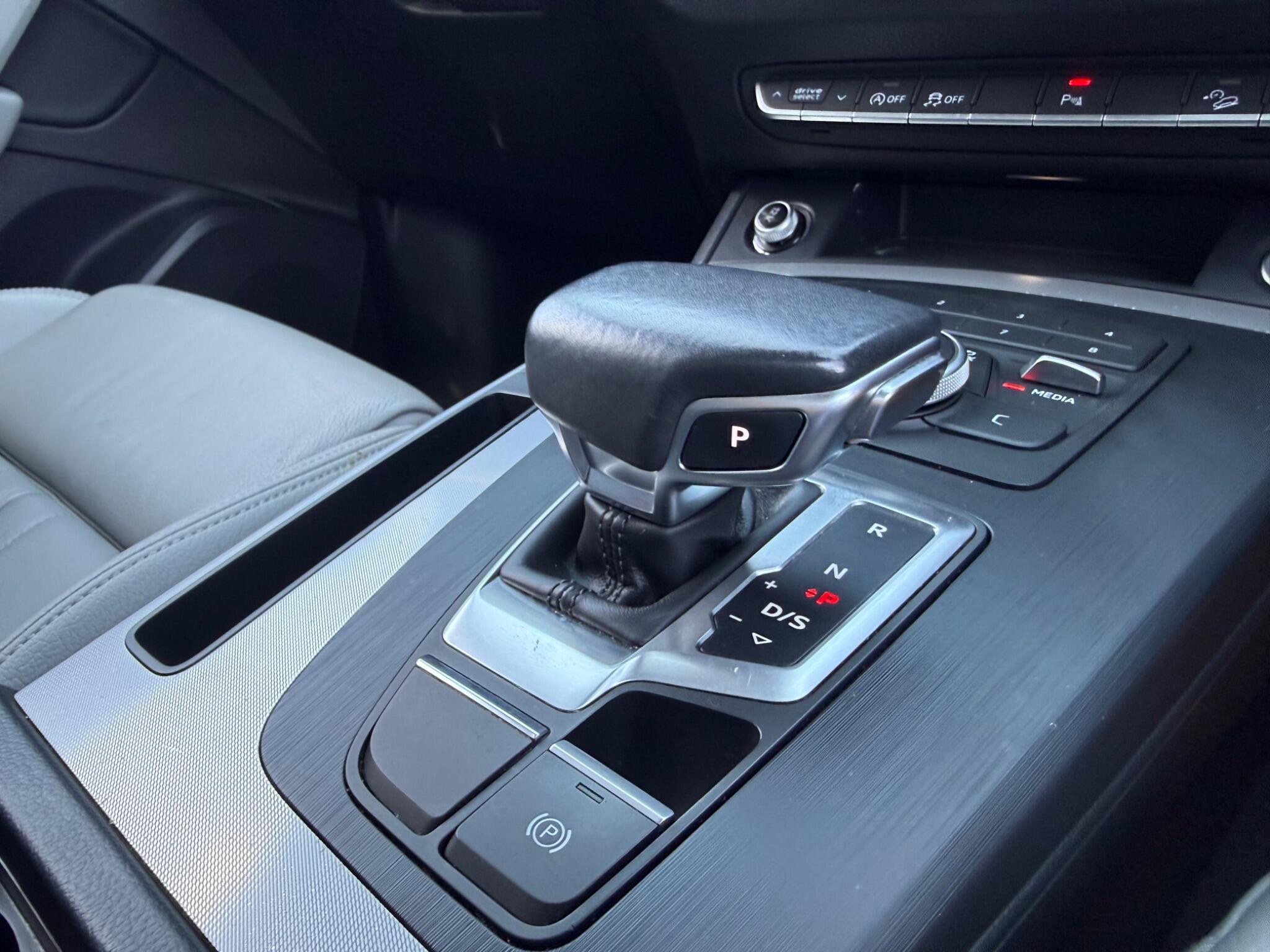 Audi Q5 - Image 11