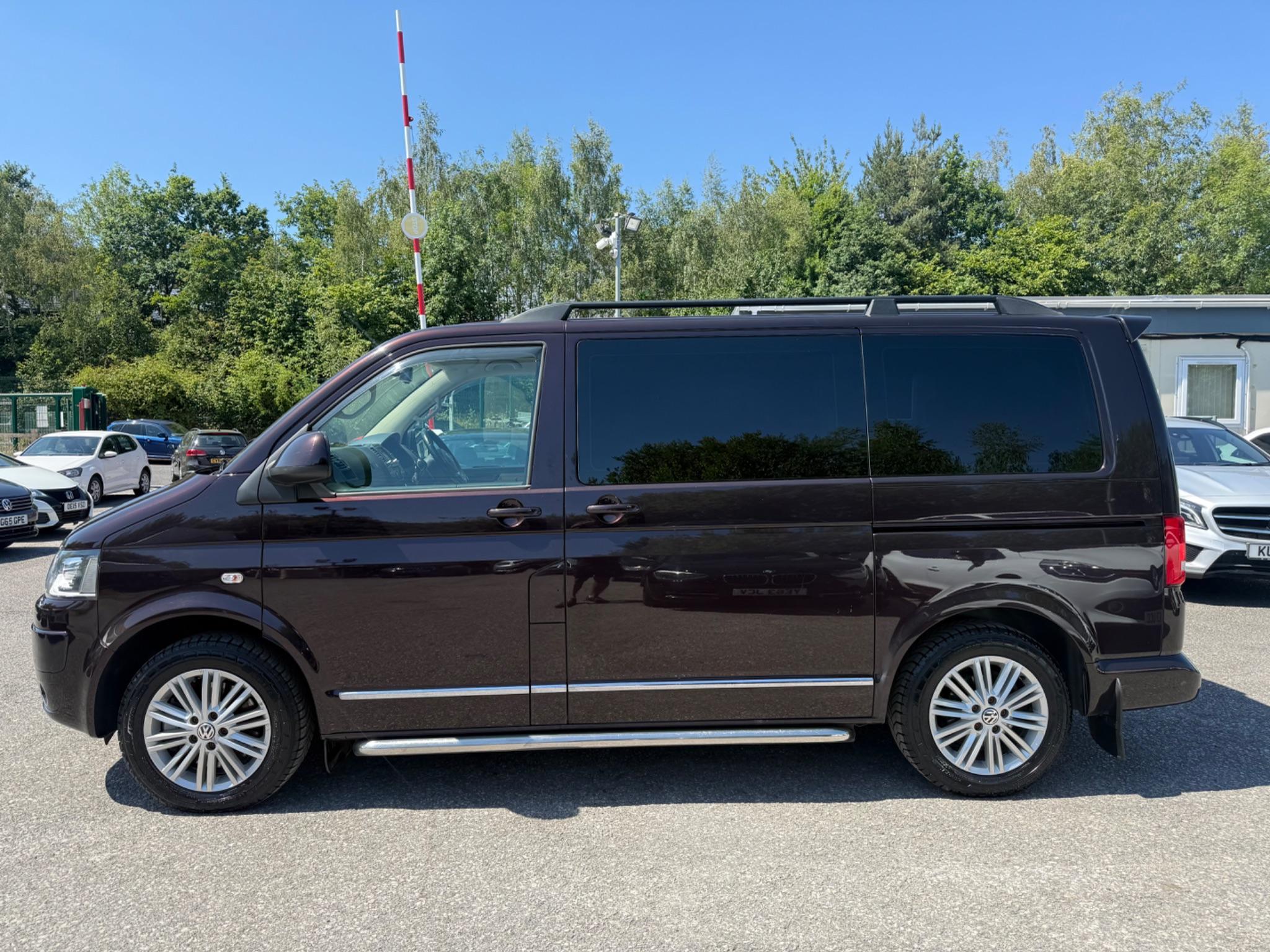 Volkswagen CARAVELLE - Image 9