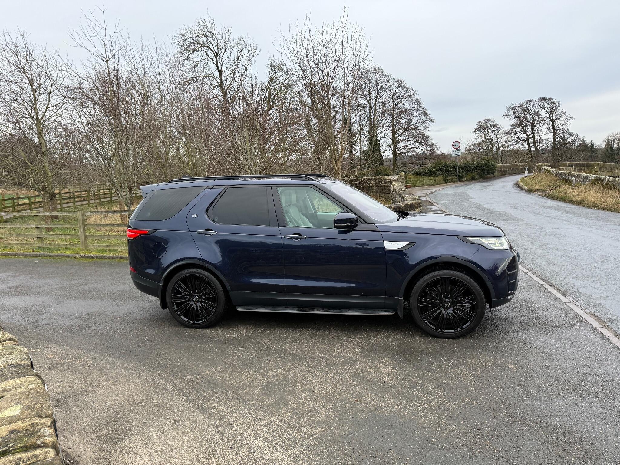 Land Rover Discovery - Image 16