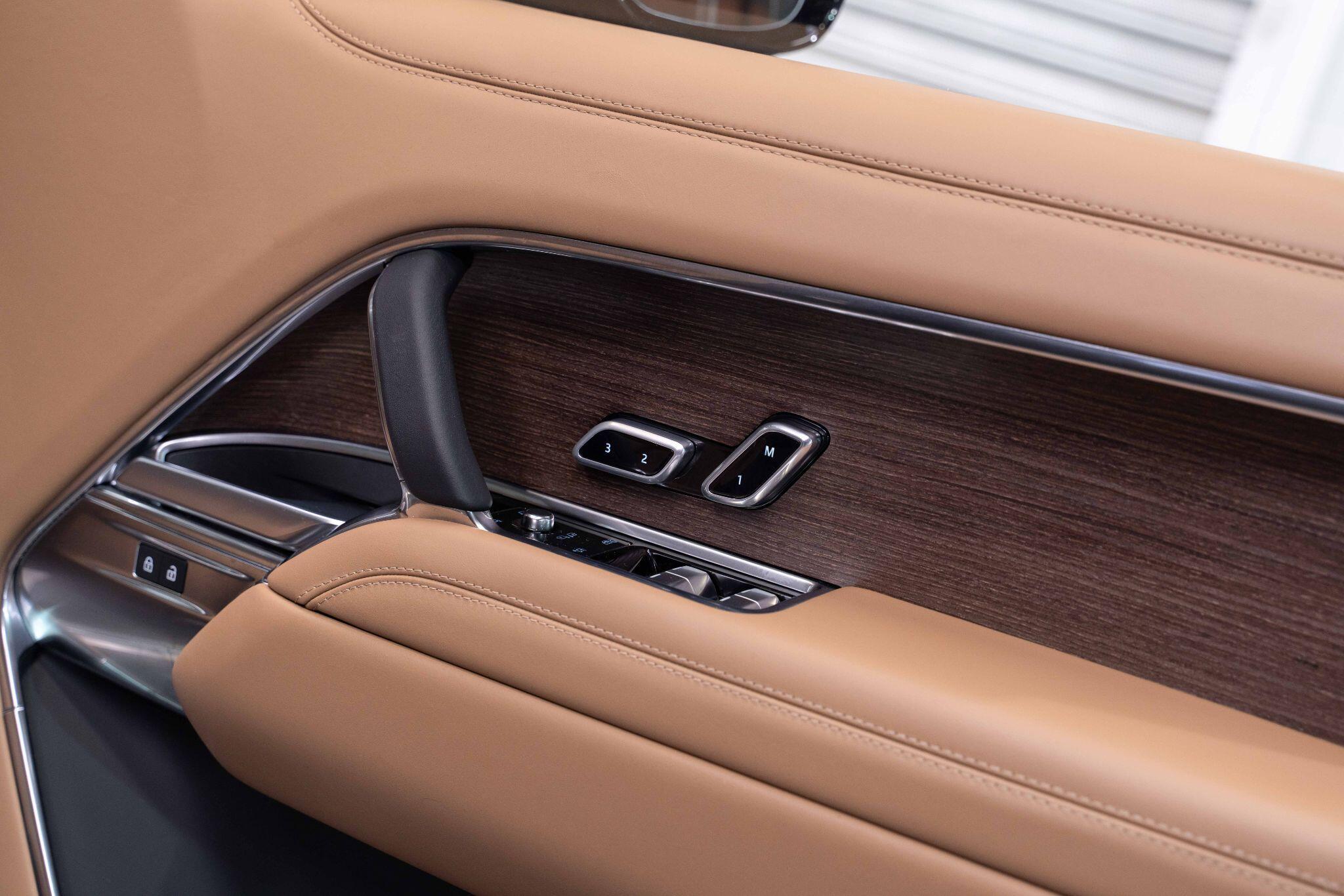 Land Rover Range Rover - Image 10