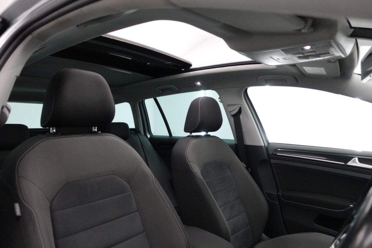 Volkswagen Golf - Image 3