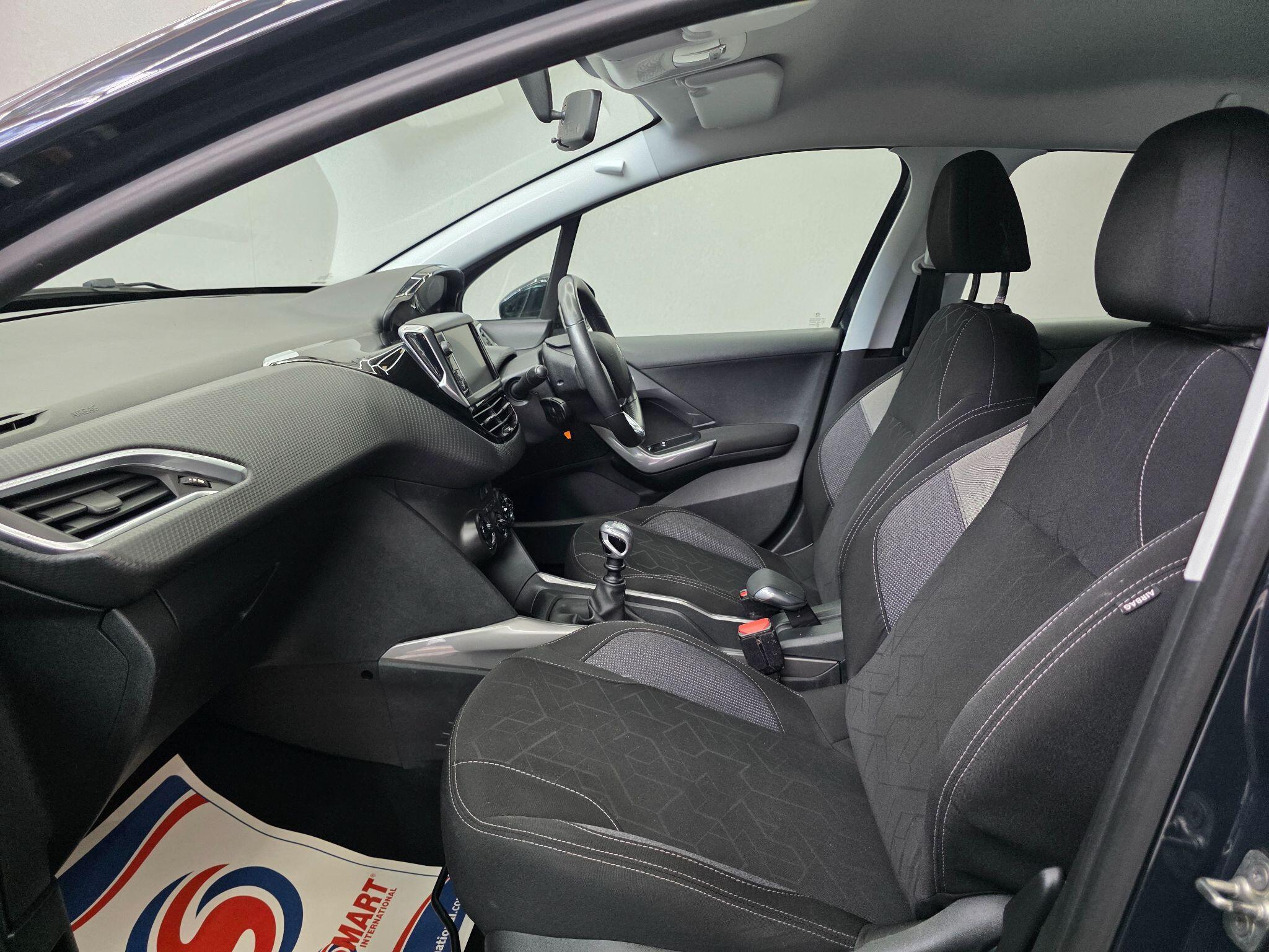 Peugeot 2008 - Image 20