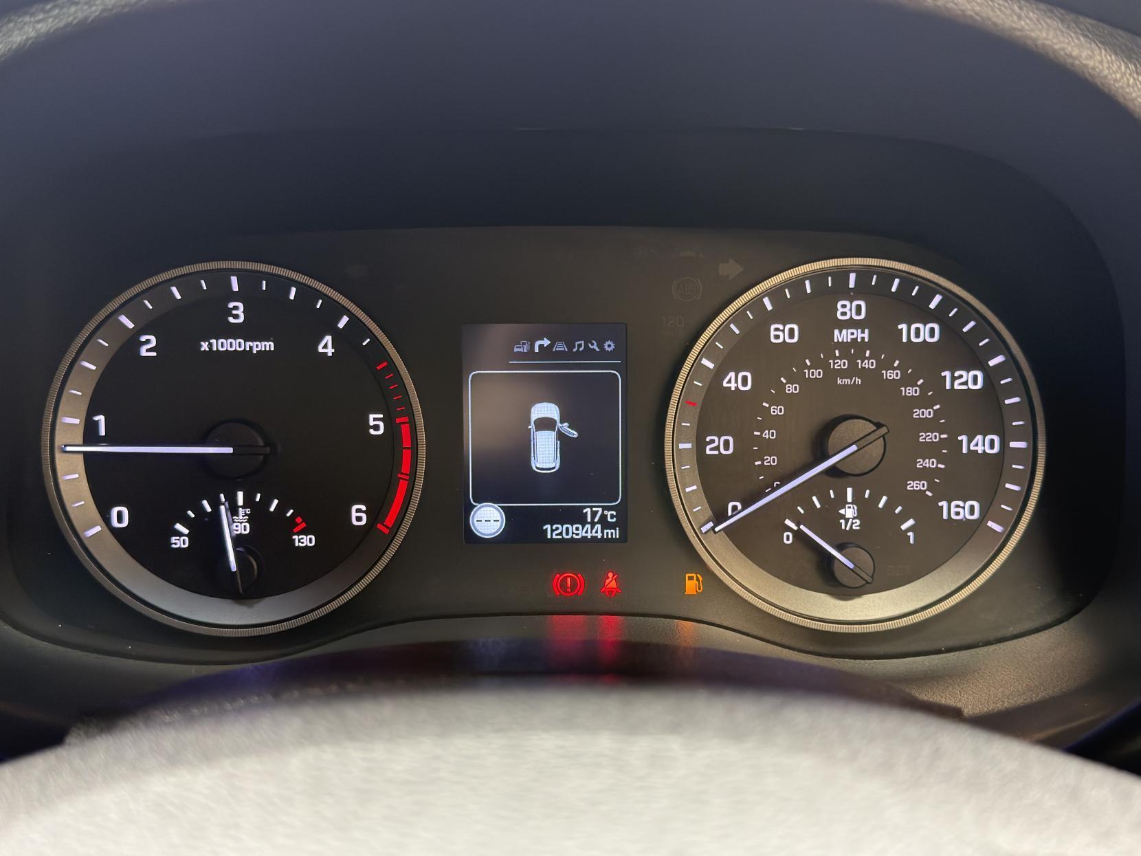 Hyundai Tucson - Image 15