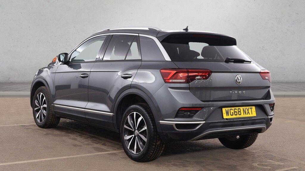 Volkswagen T-Roc - Image 3