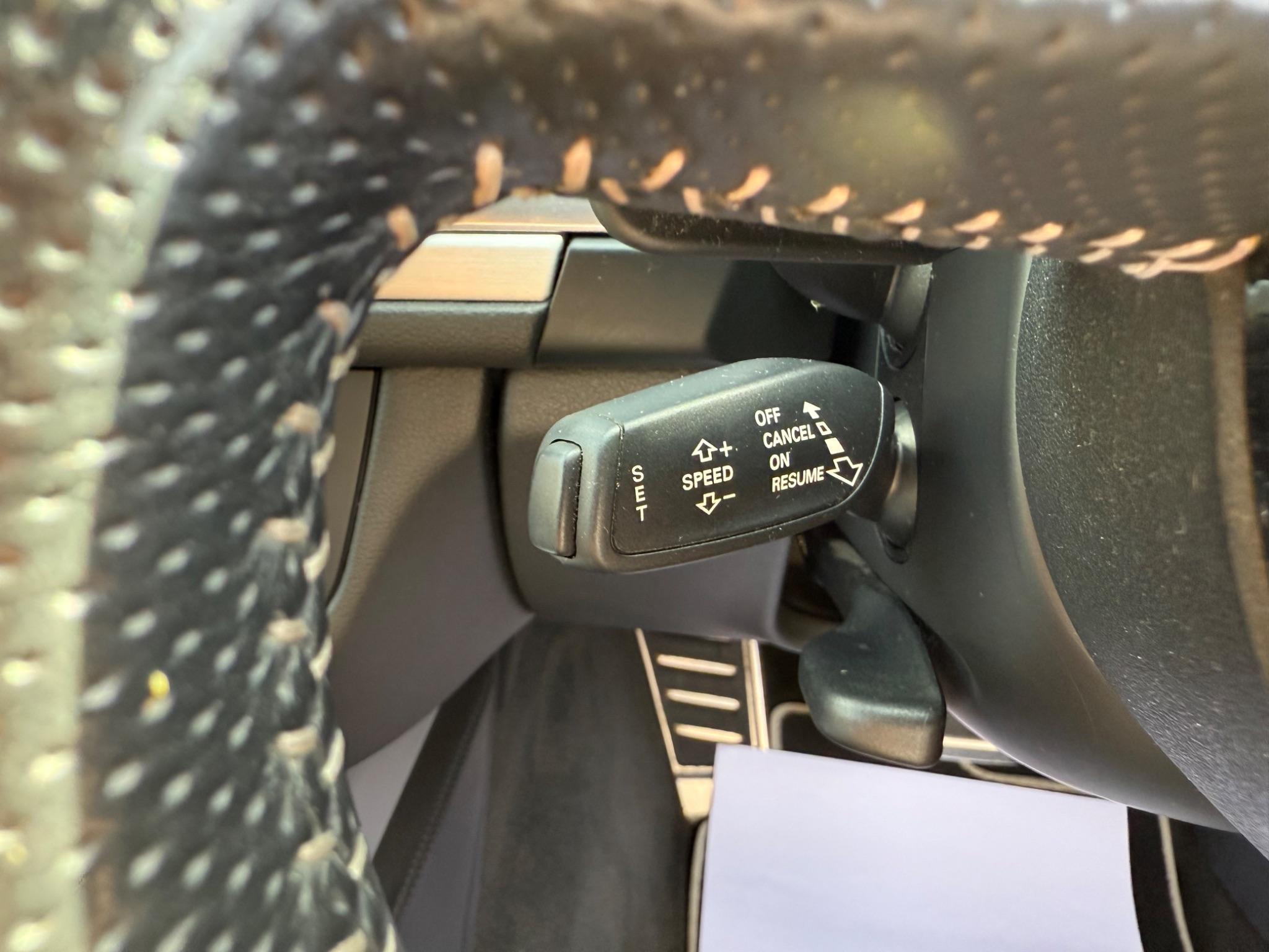 Audi A6 Avant - Image 28