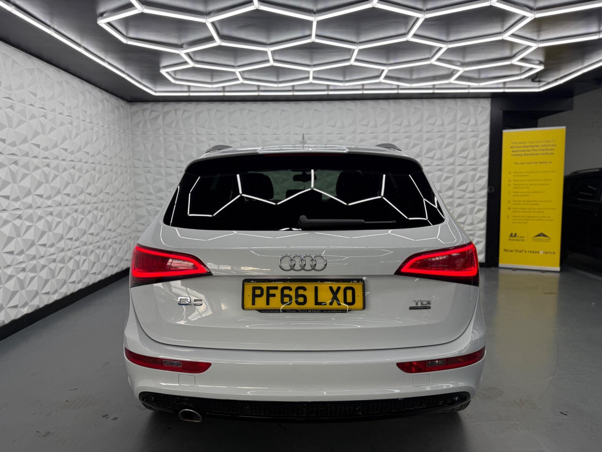 Audi Q5 - Image 11